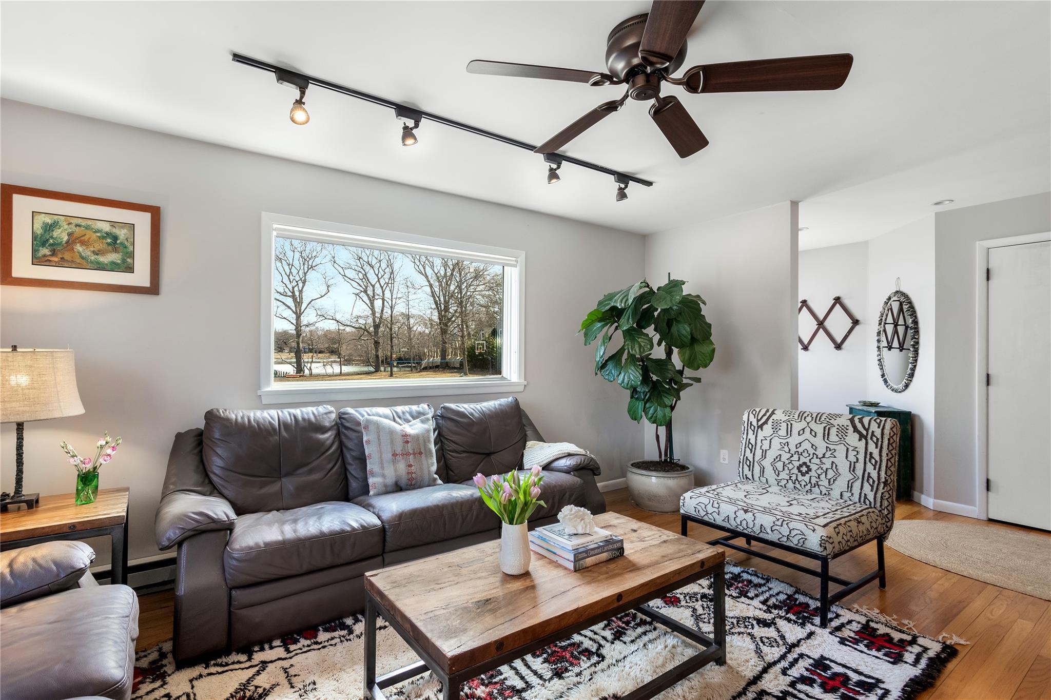 Single Family Menantic Suffolk County, NY 11964, MLS-842673-27