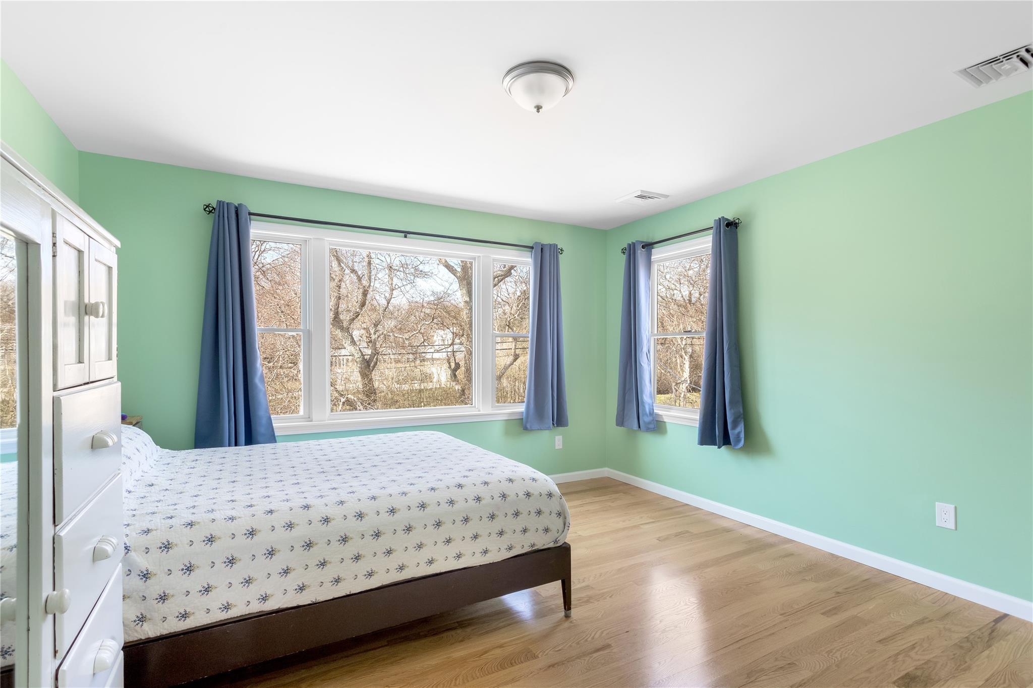 Single Family Menantic Suffolk County, NY 11964, MLS-842673-35