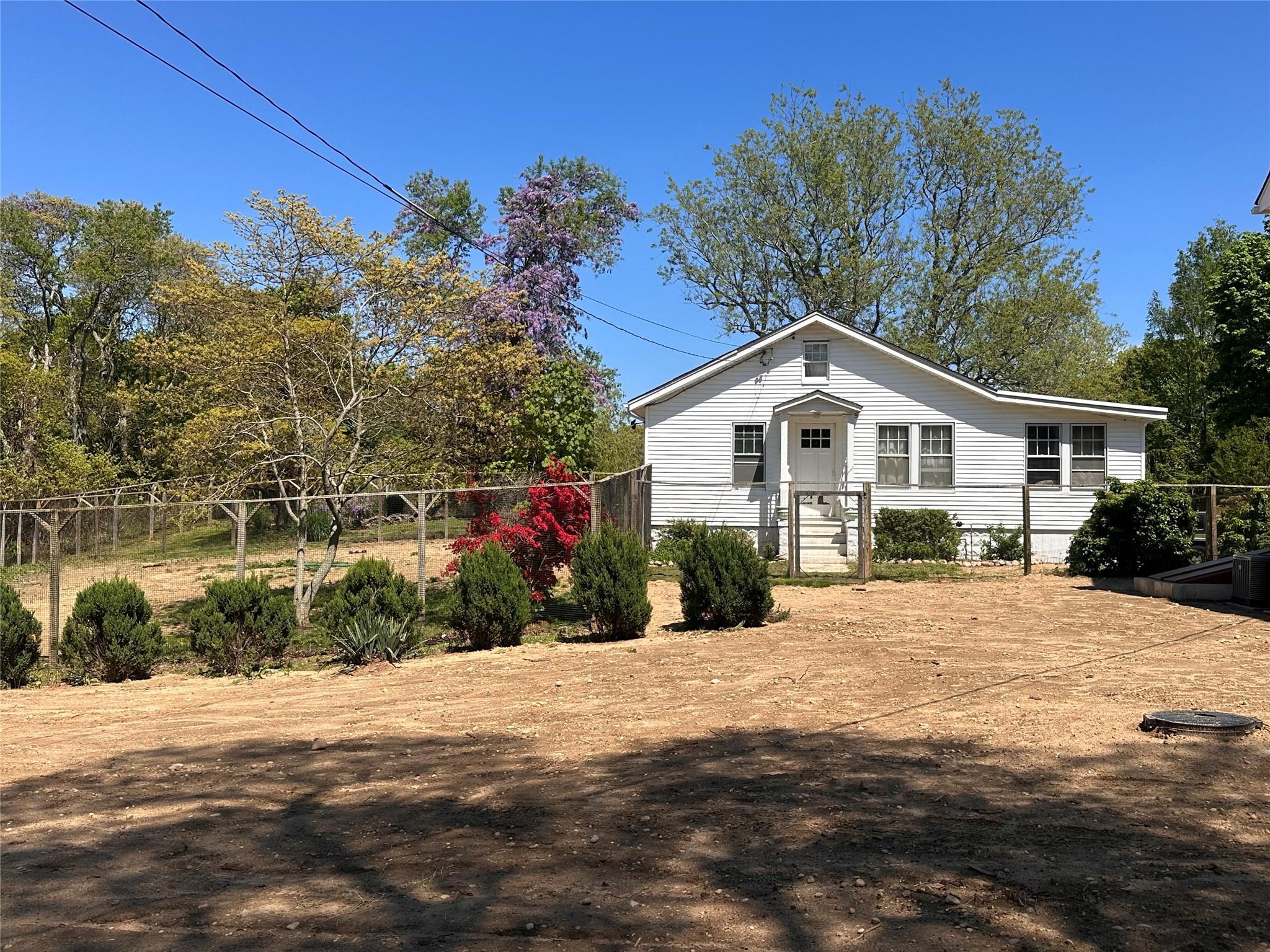 Single Family Menantic Suffolk County, NY 11964, MLS-842673-6