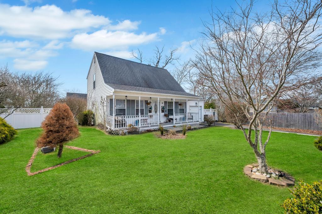 Single Family Astoria  Suffolk County, NY 11951, MLS-842676-4