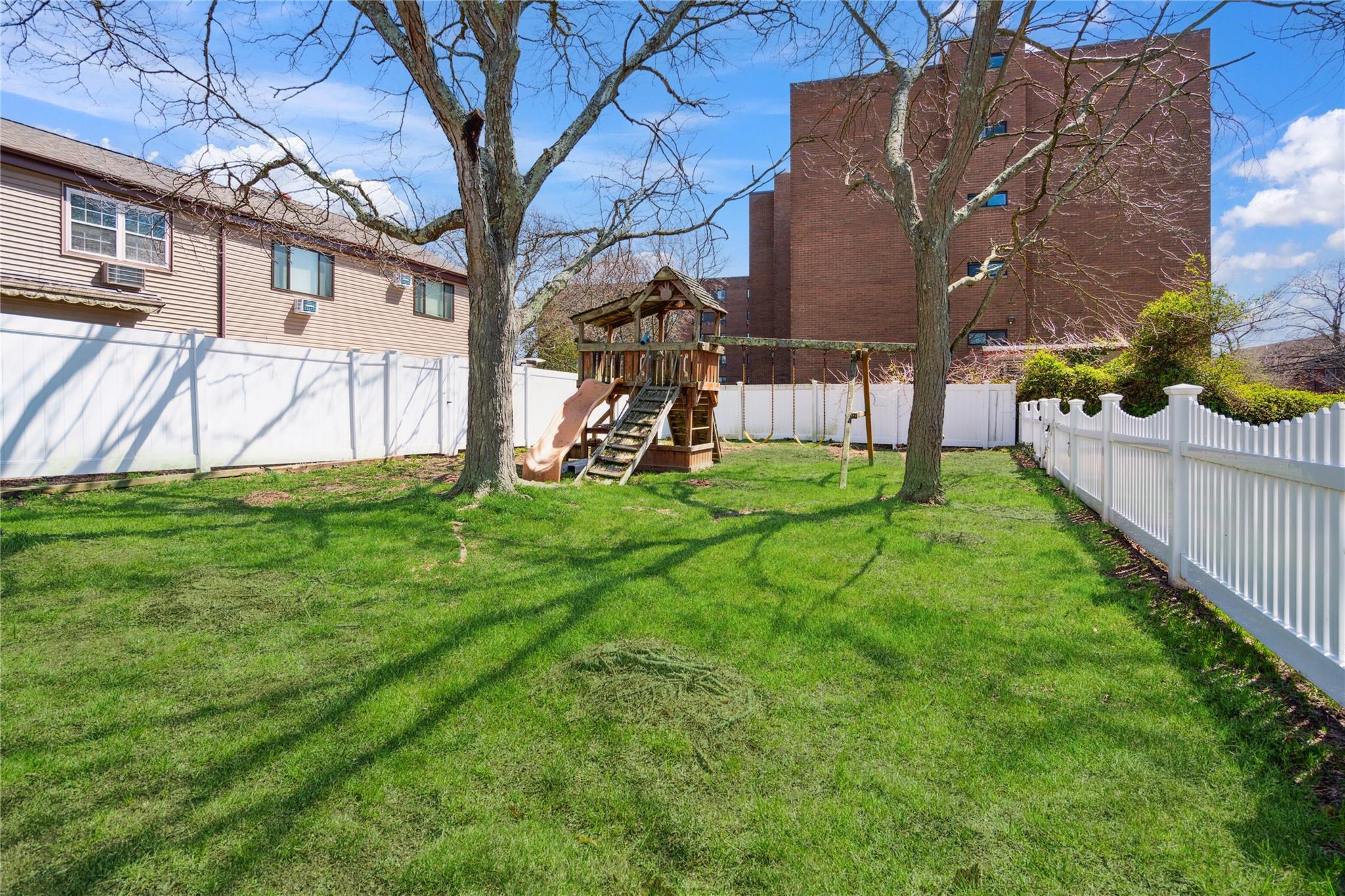 Single Family Union  Suffolk County, NY 11706, MLS-842679-19