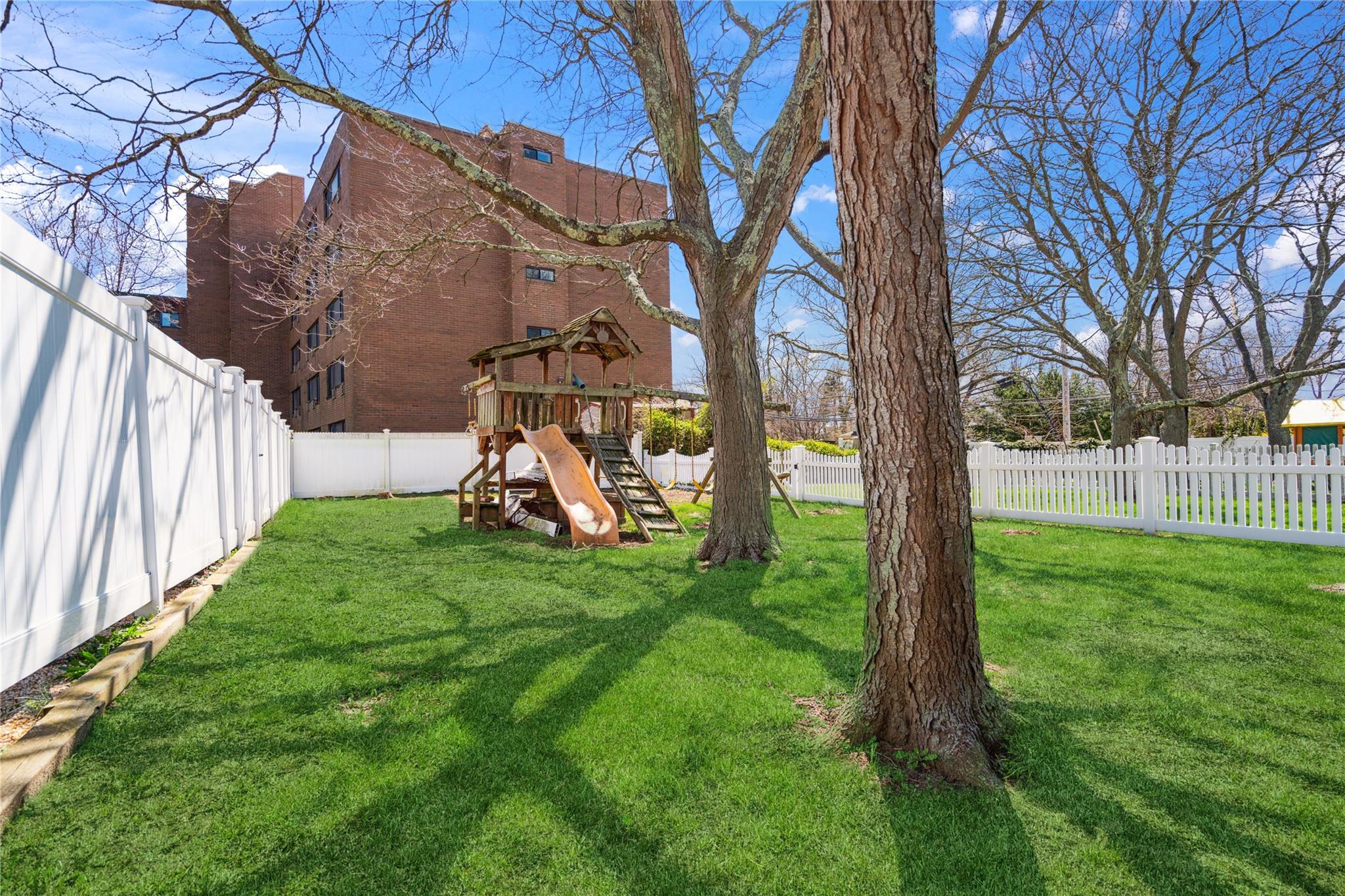 Single Family Union  Suffolk County, NY 11706, MLS-842679-20