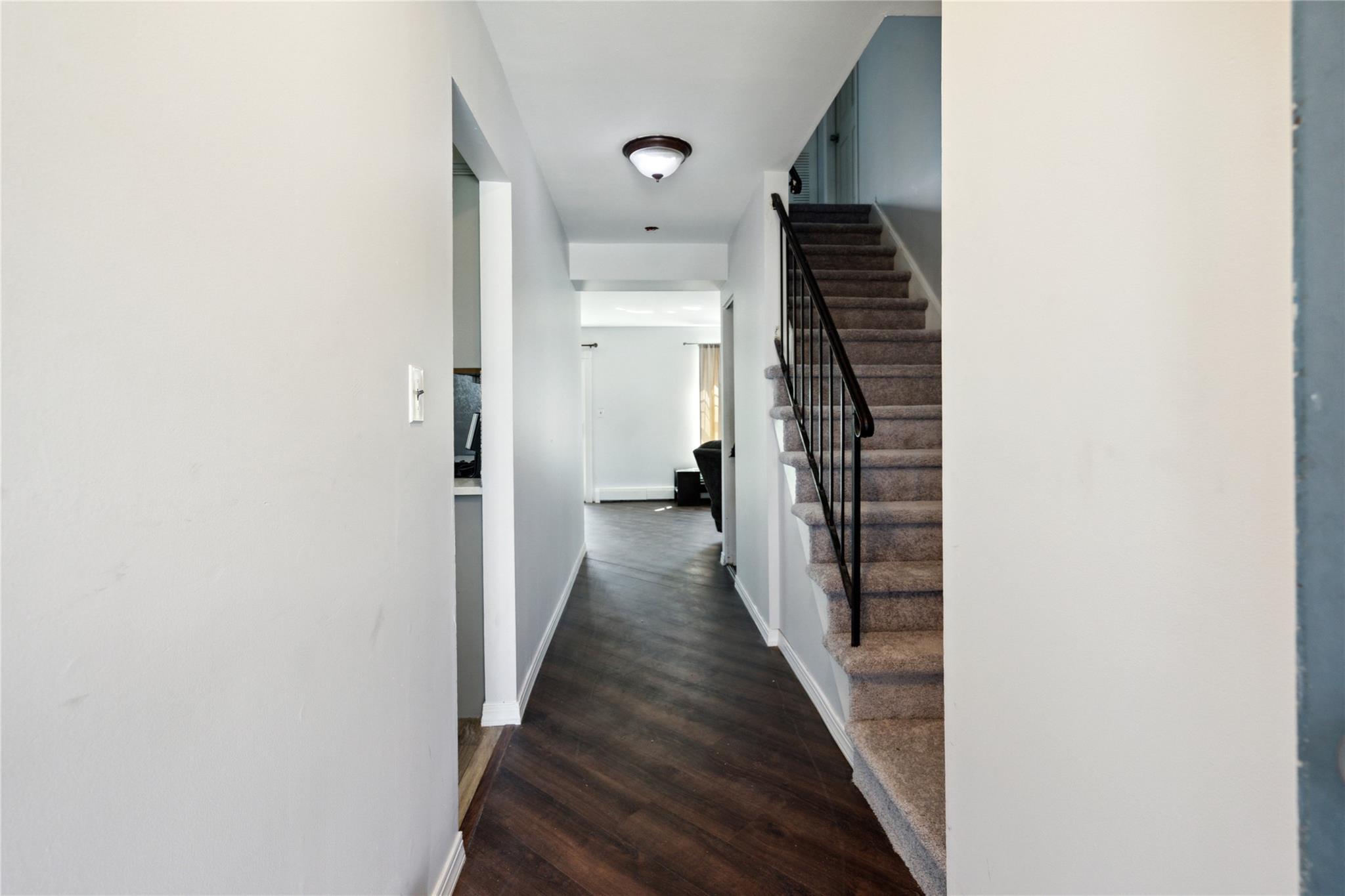 Single Family Union  Suffolk County, NY 11706, MLS-842679-4