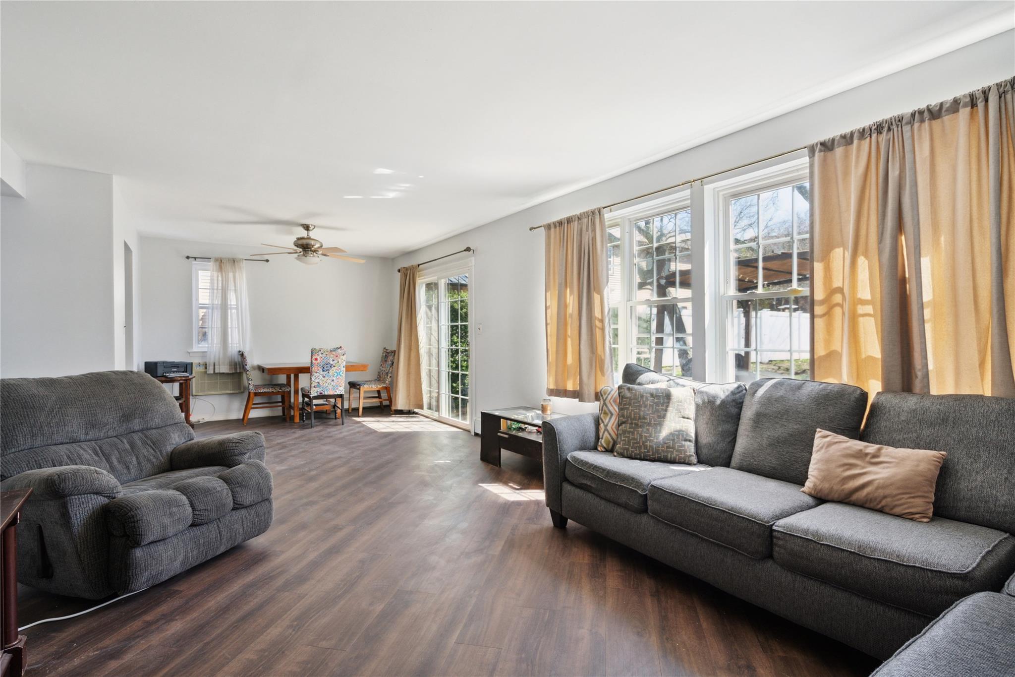 Single Family Union  Suffolk County, NY 11706, MLS-842679-8