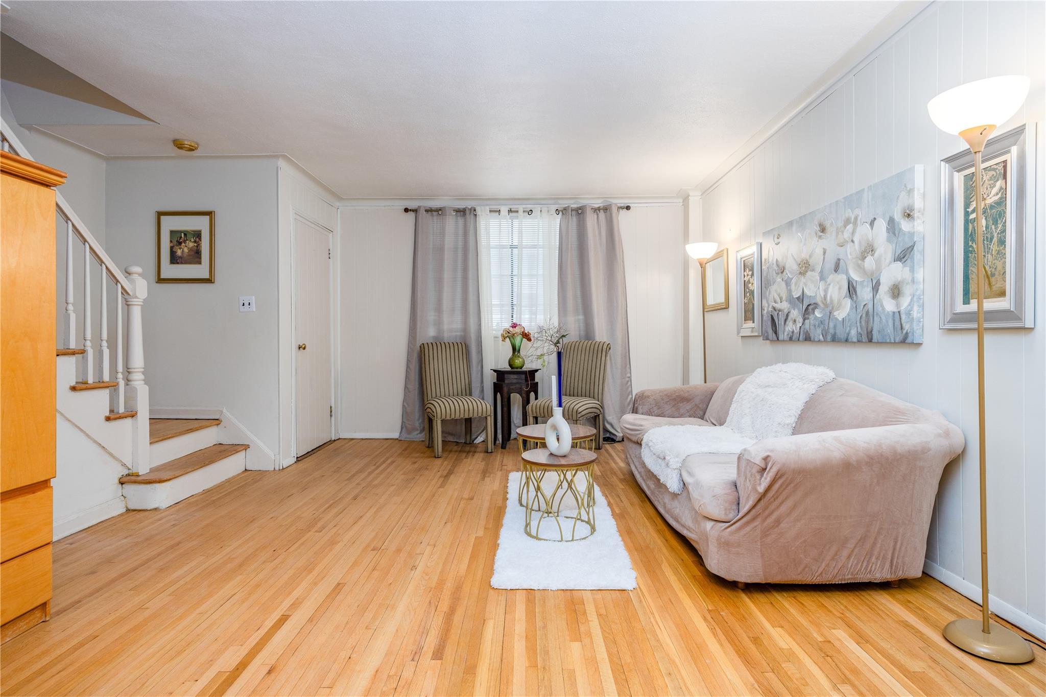 Single Family Pitman  Bronx, NY 10466, MLS-842682-8