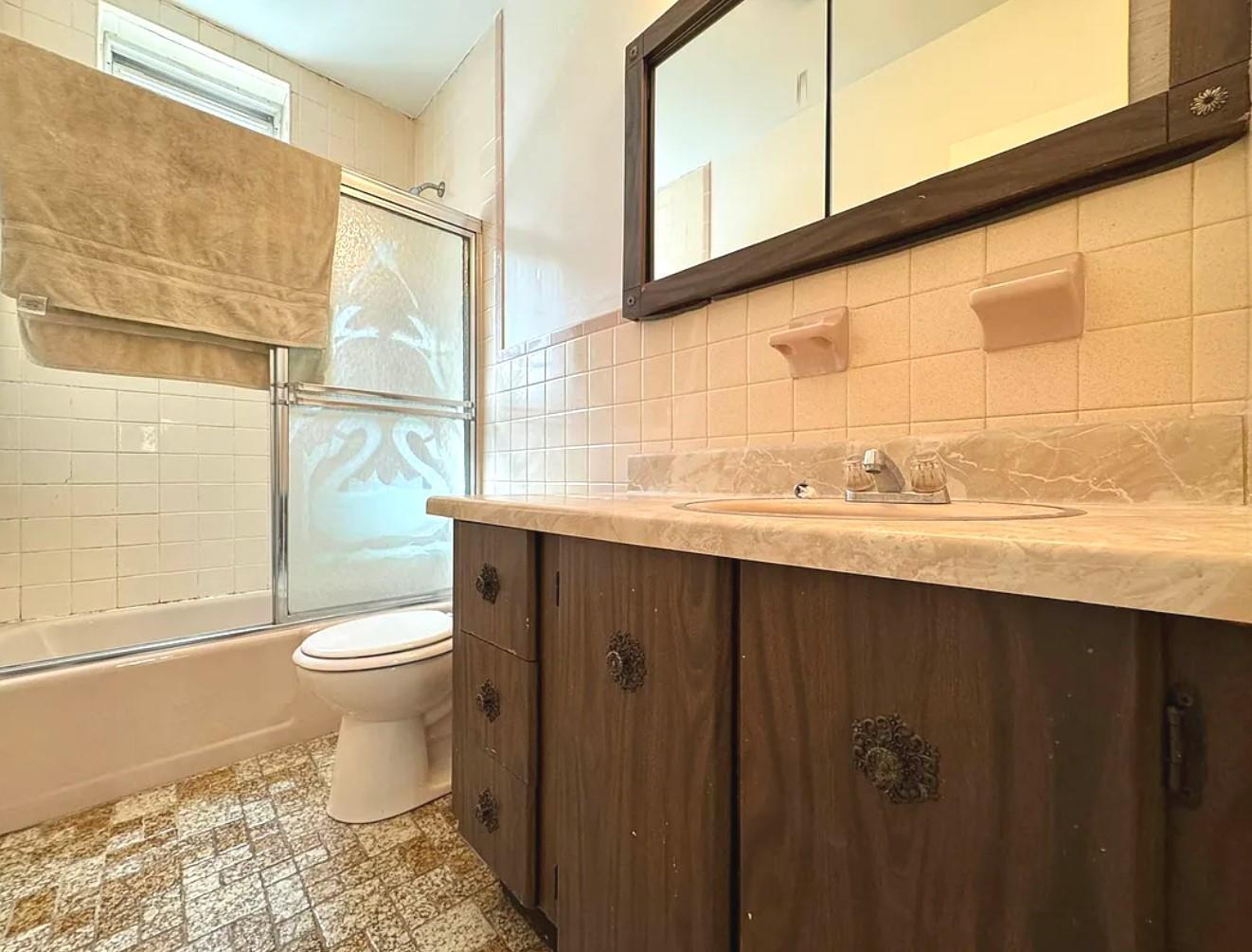 Single Family 78th  Queens, NY 11379, MLS-842705-13