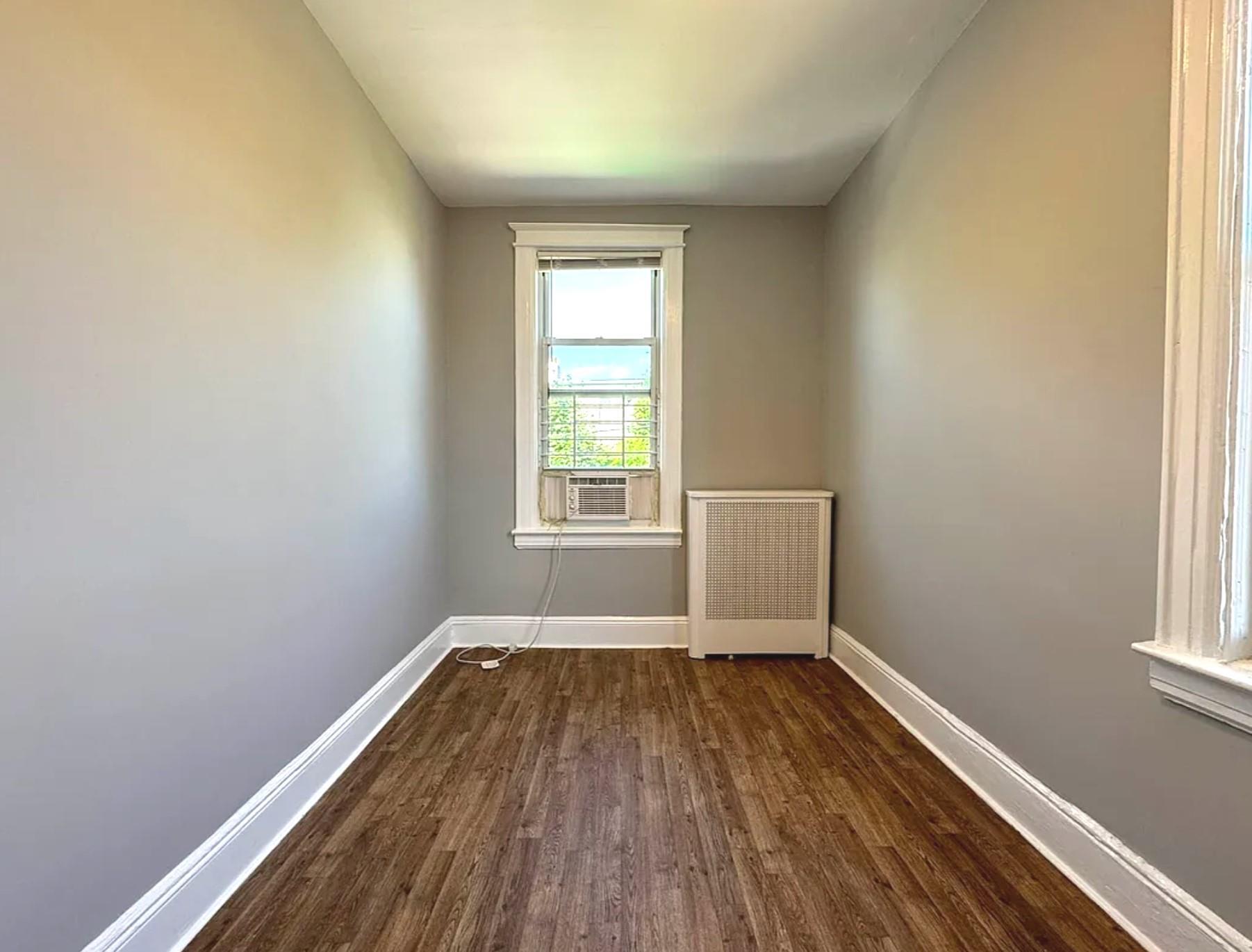 Single Family 78th  Queens, NY 11379, MLS-842705-20