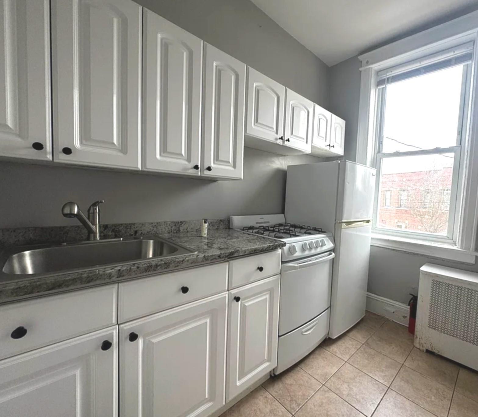 Single Family 78th  Queens, NY 11379, MLS-842705-23