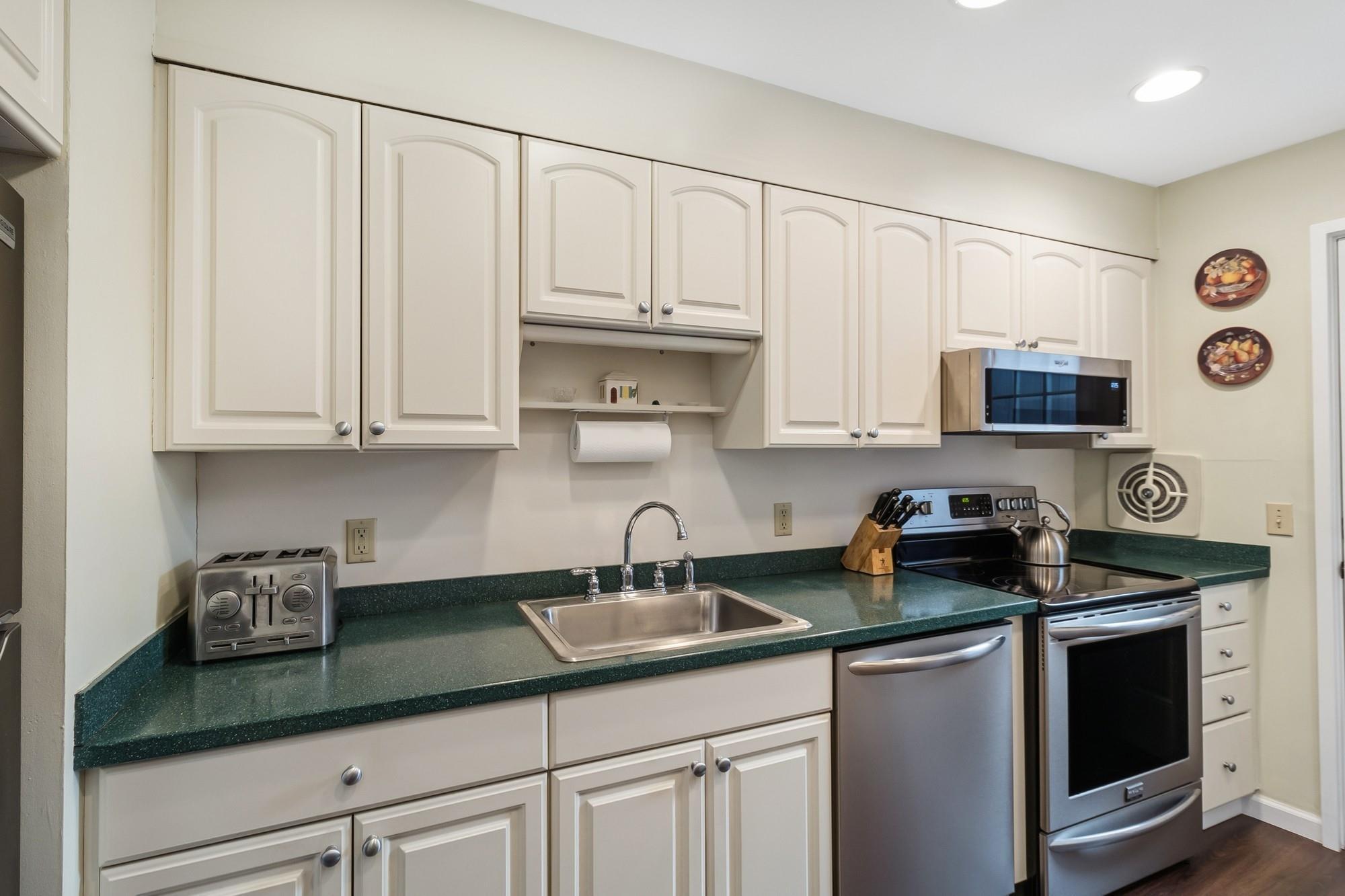 Single Family Fairway  Suffolk County, NY 11954, MLS-842712-5