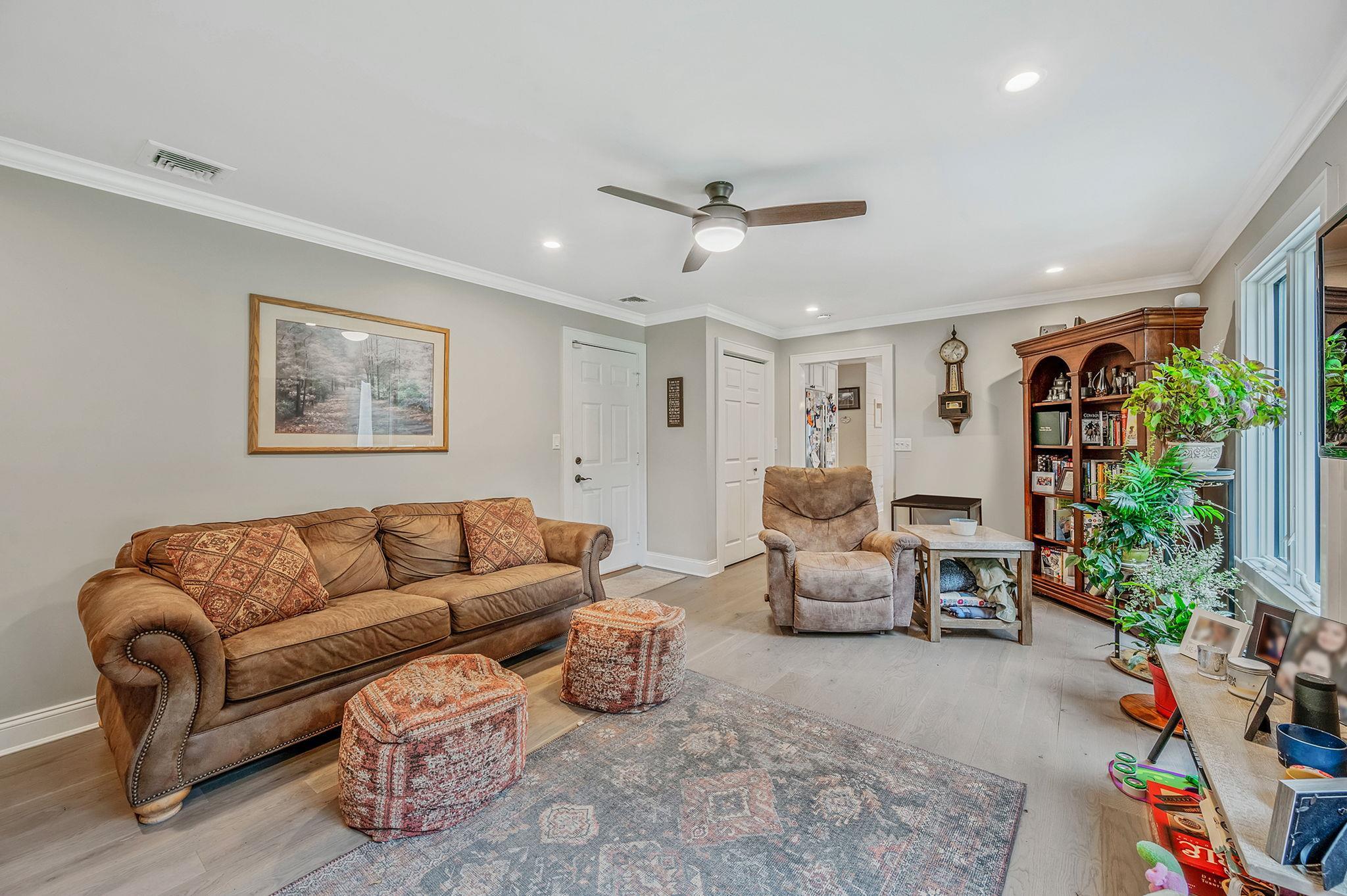 Single Family Samuels  Suffolk County, NY 11764, MLS-842739-16
