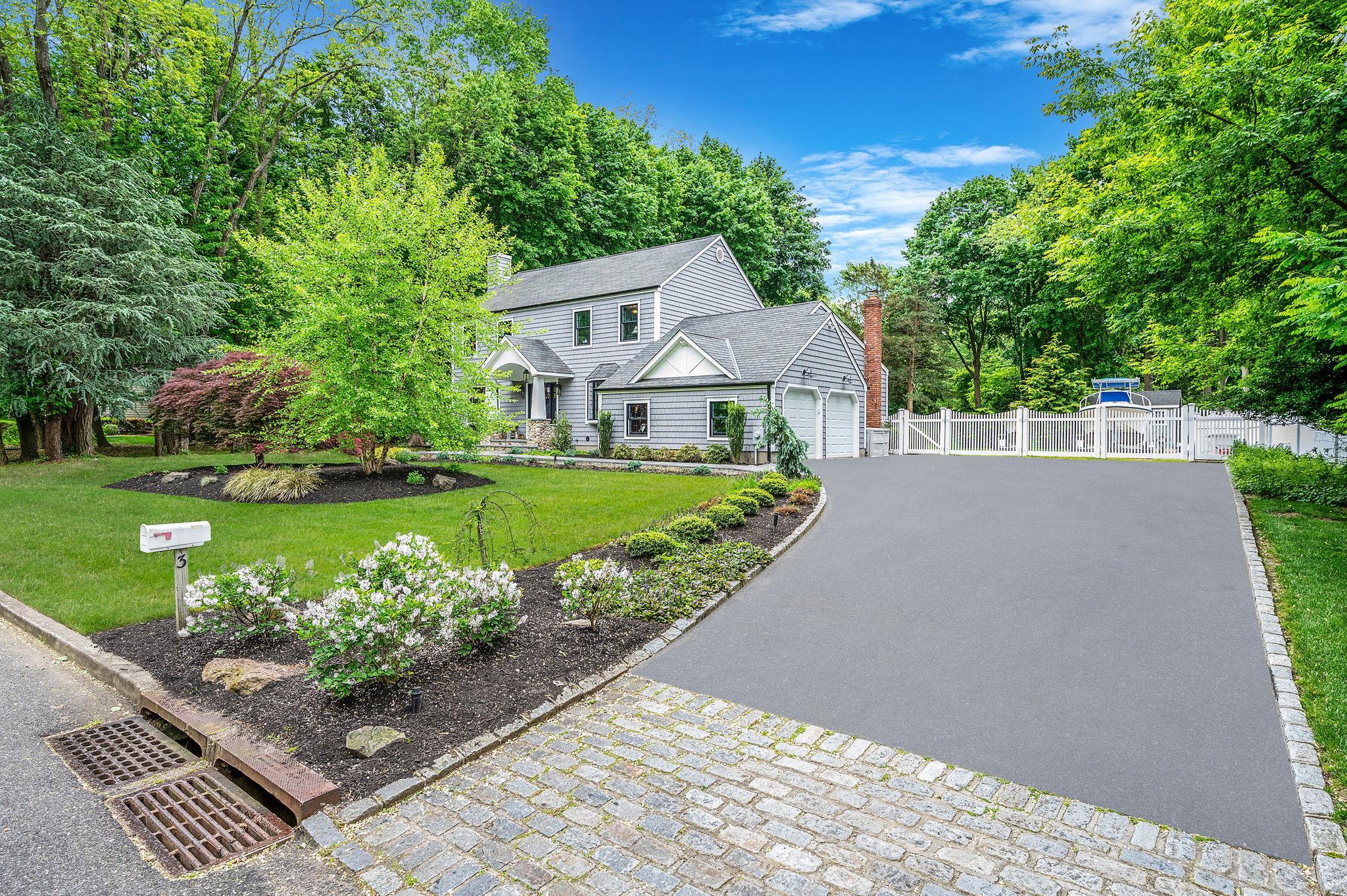 Single Family Samuels  Suffolk County, NY 11764, MLS-842739-2