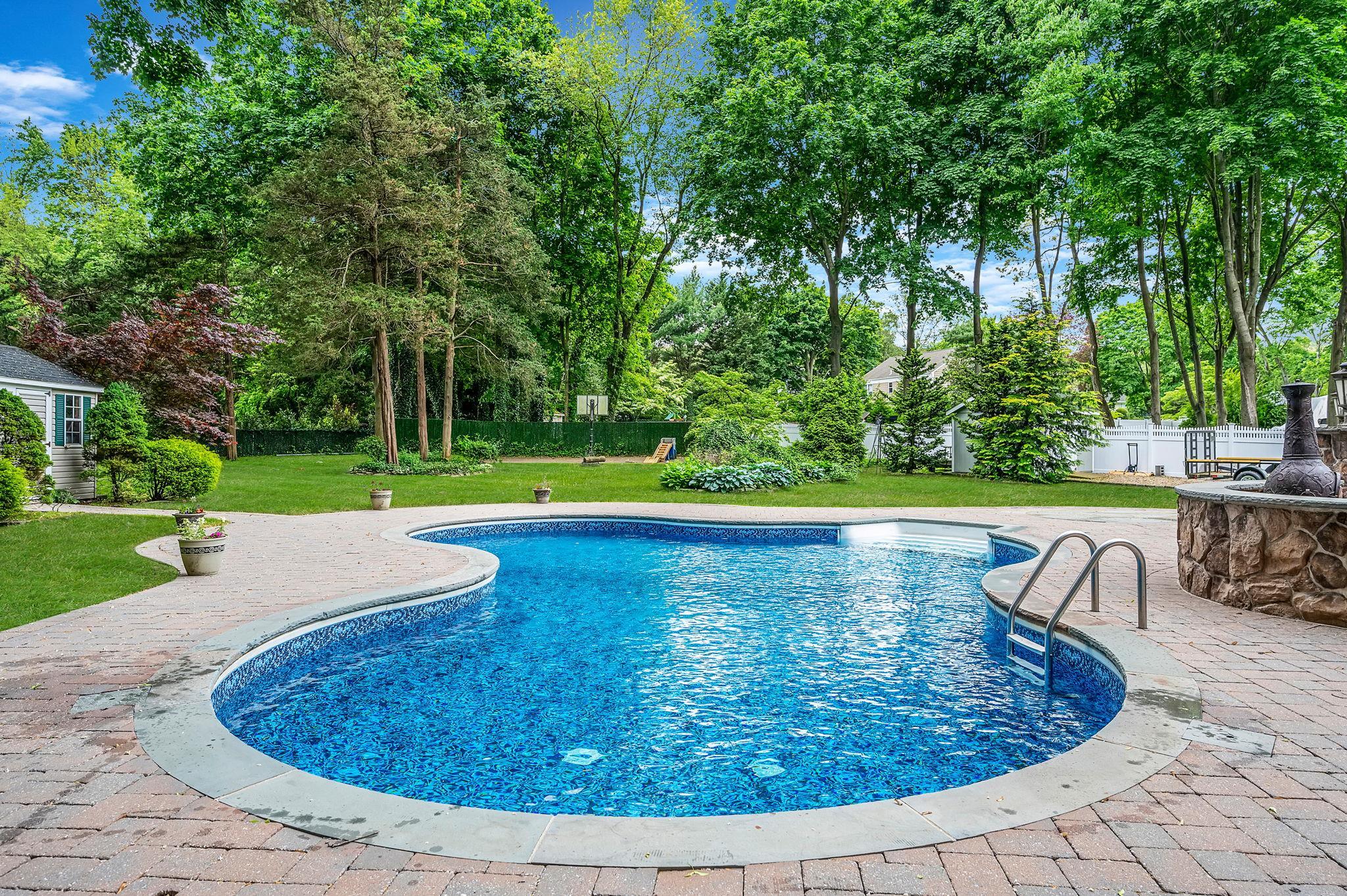 Single Family Samuels  Suffolk County, NY 11764, MLS-842739-32