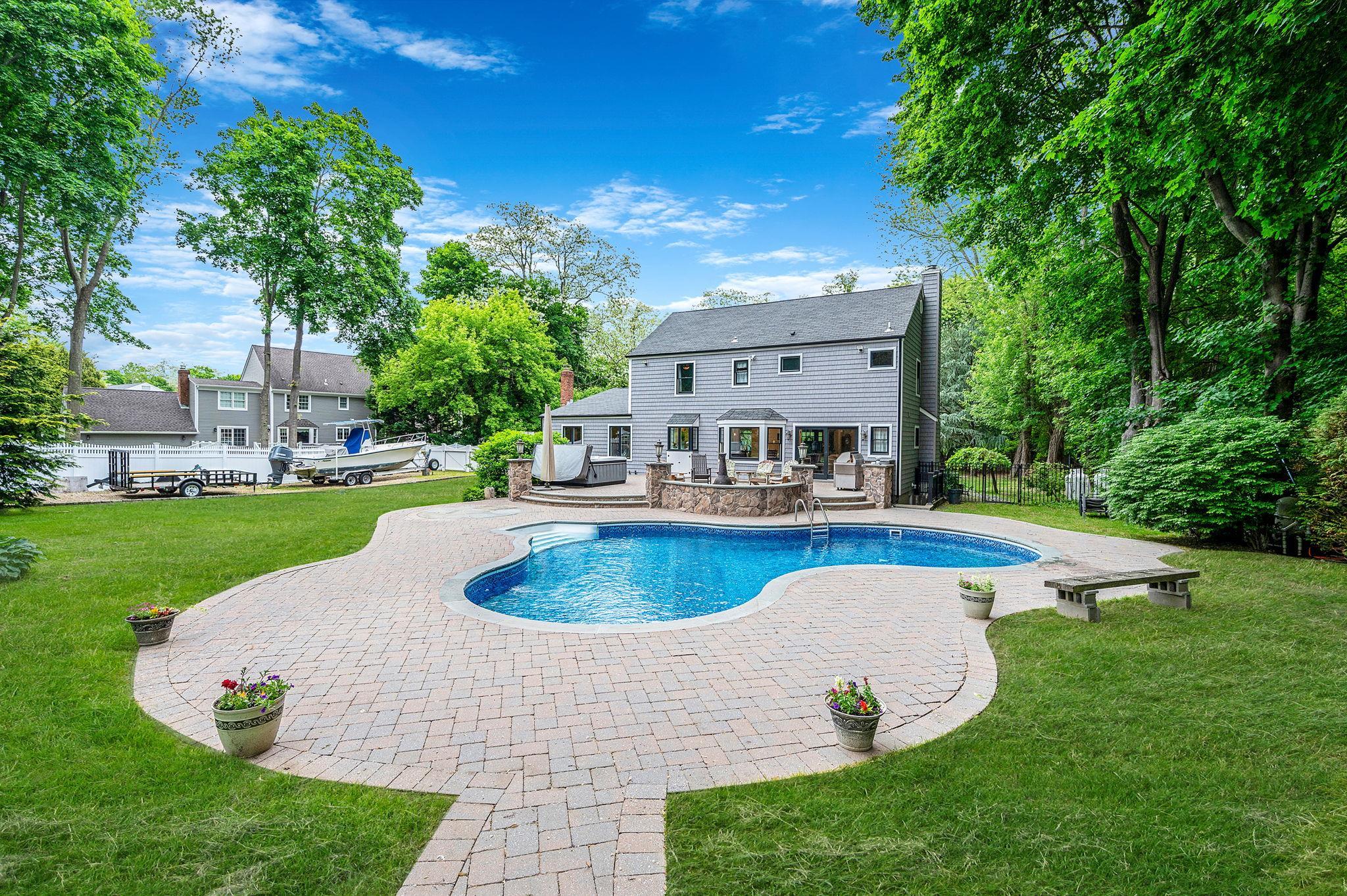 Single Family Samuels  Suffolk County, NY 11764, MLS-842739-33