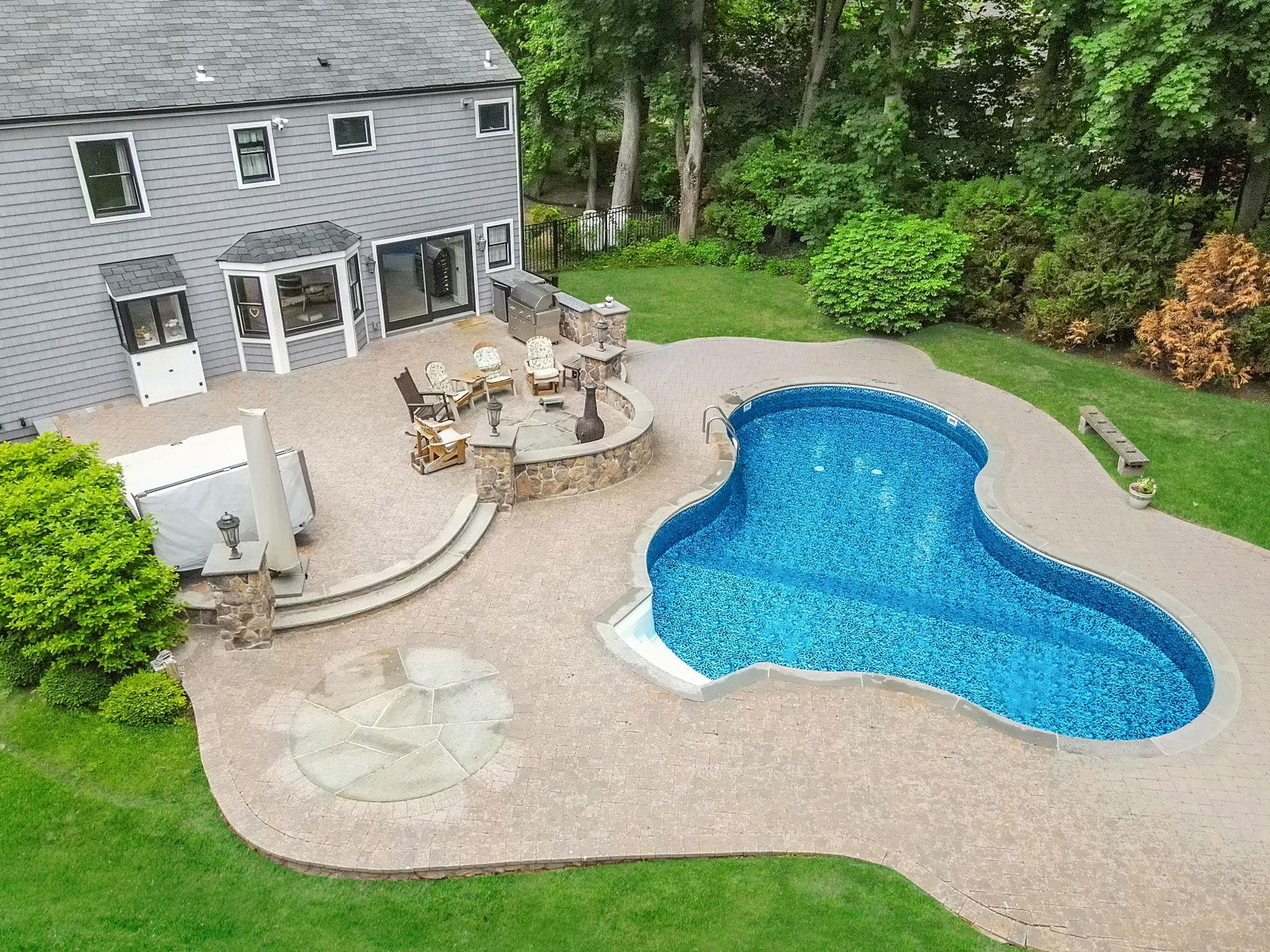 Single Family Samuels  Suffolk County, NY 11764, MLS-842739-35