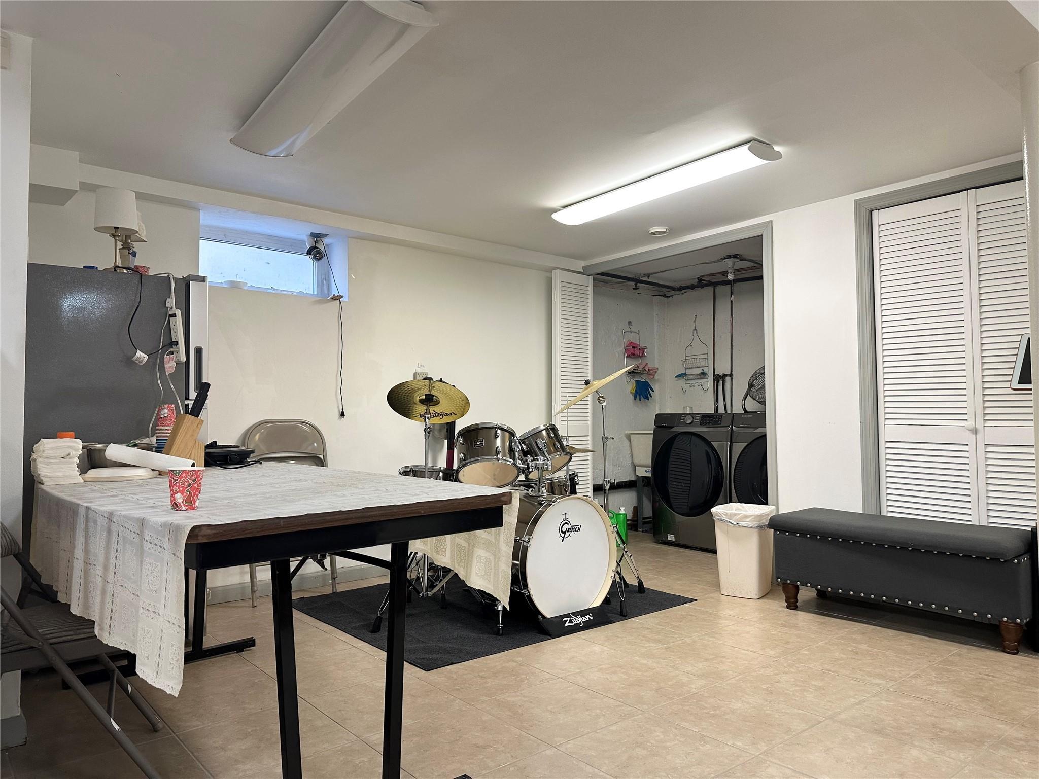 Single Family 254th  Queens, NY 11362, MLS-842758-8