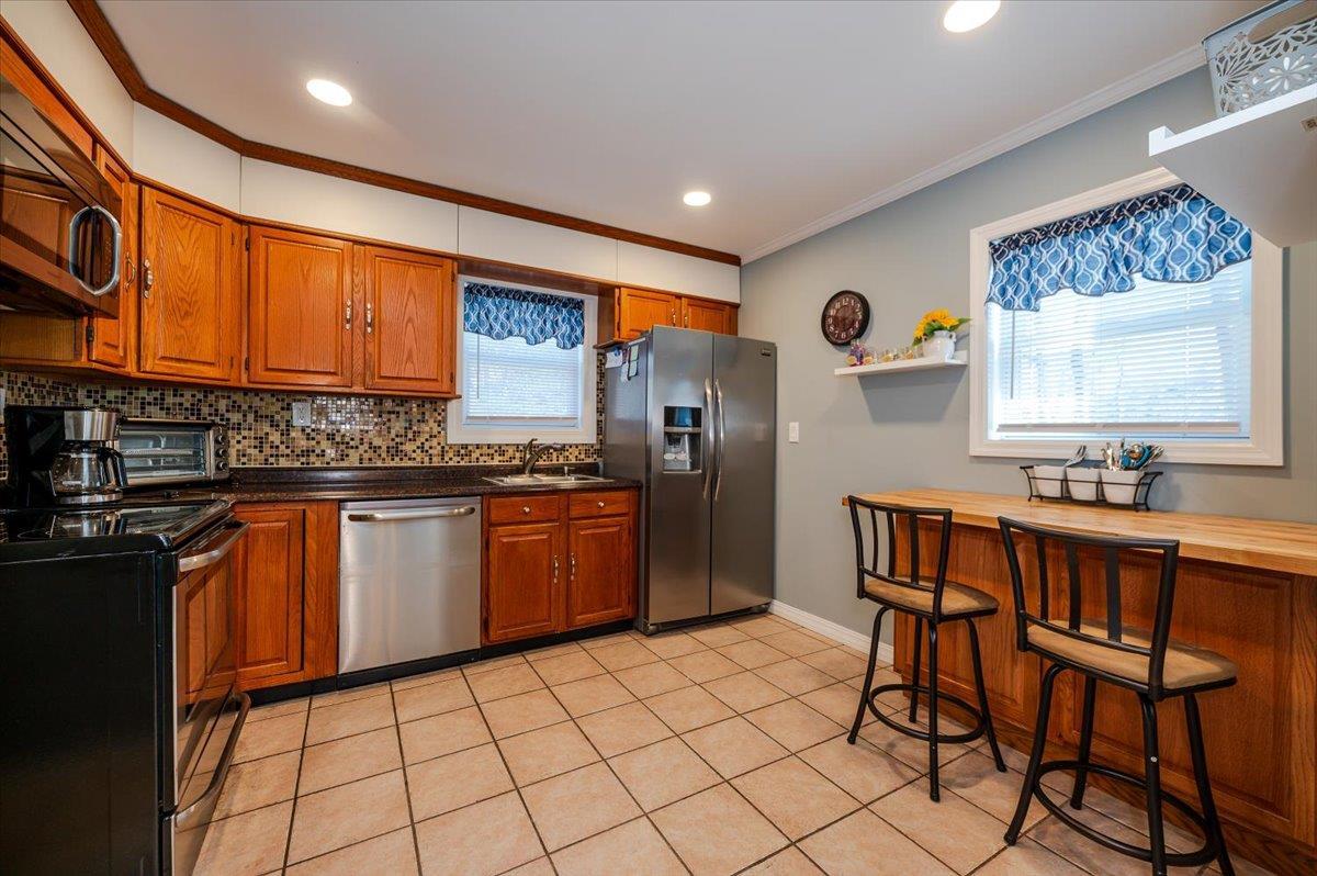 Single Family Rose  Suffolk County, NY 11787, MLS-842774-4