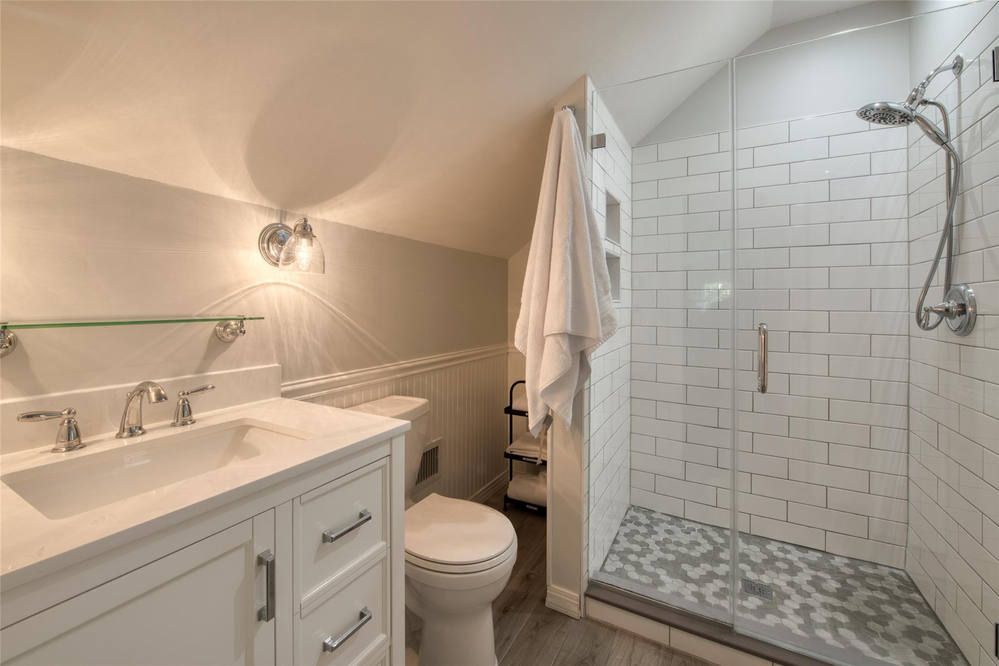 Single Family Green  Suffolk County, NY 11935, MLS-842796-16