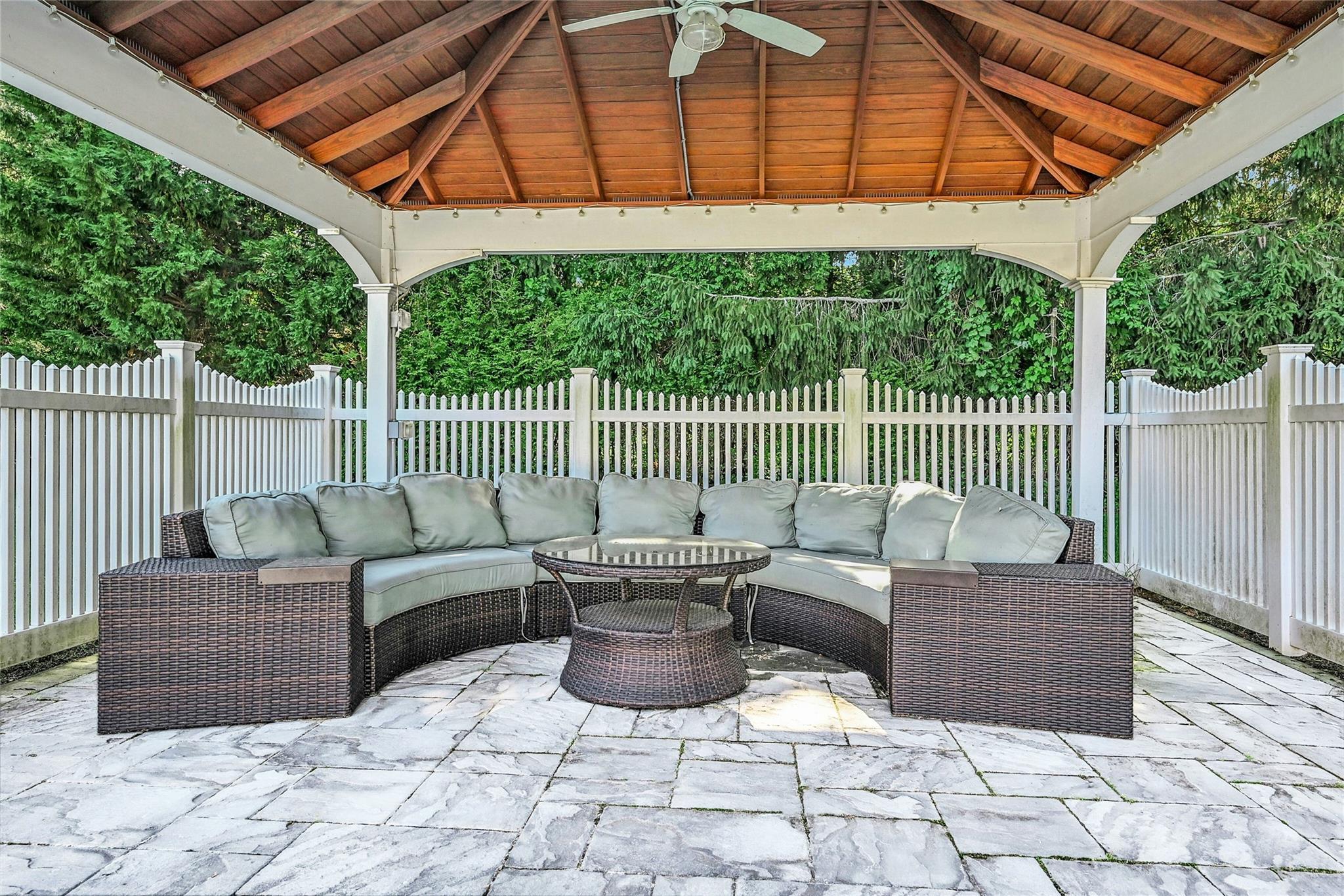 Single Family Green  Suffolk County, NY 11935, MLS-842796-20