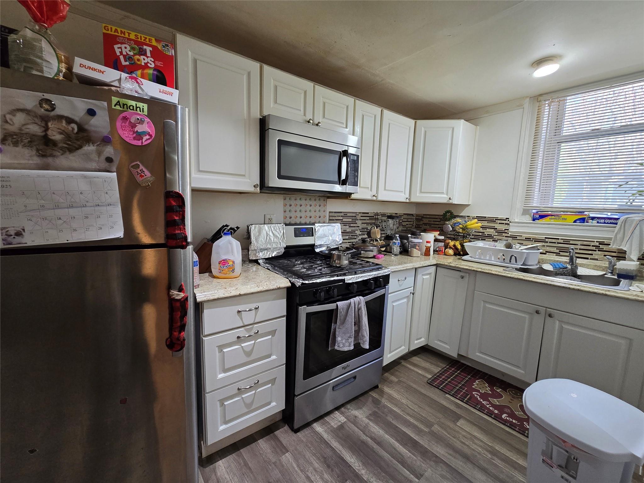 Single Family Locust  Westchester County, NY 10573, MLS-842798-18
