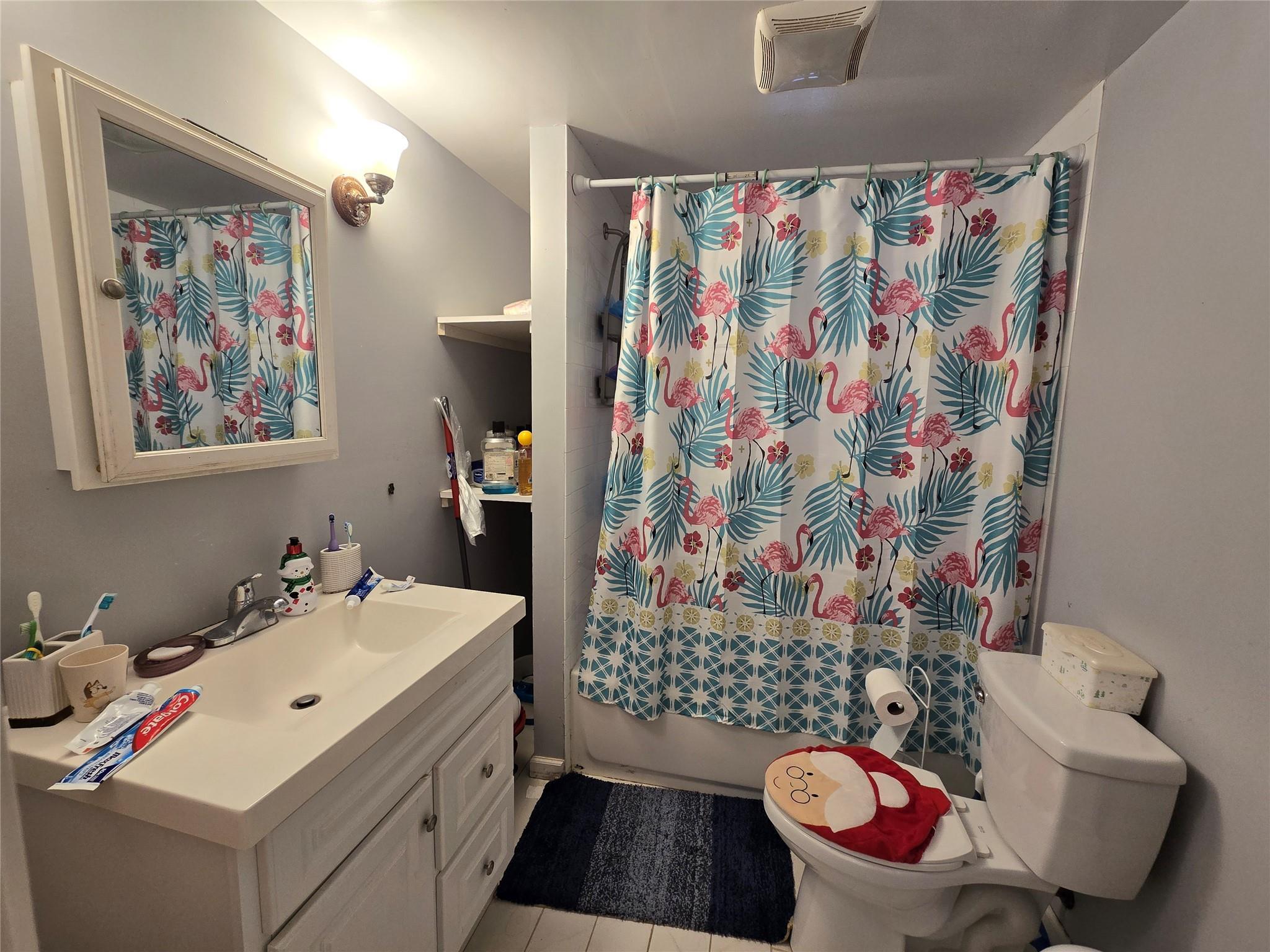Single Family Locust  Westchester County, NY 10573, MLS-842798-19