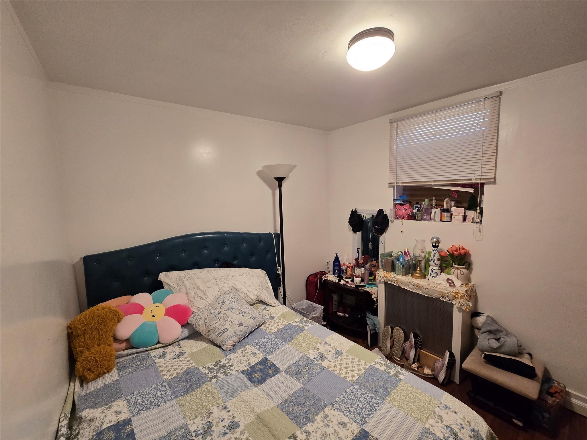 Single Family Locust  Westchester County, NY 10573, MLS-842798-22