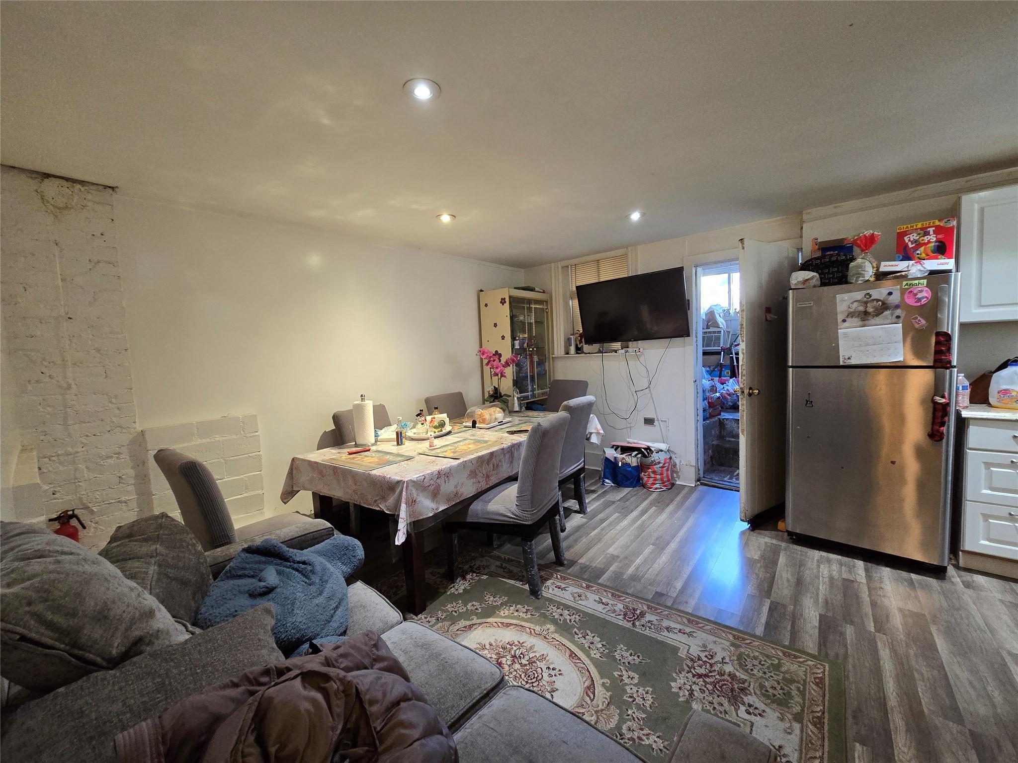 Single Family Locust  Westchester County, NY 10573, MLS-842798-23