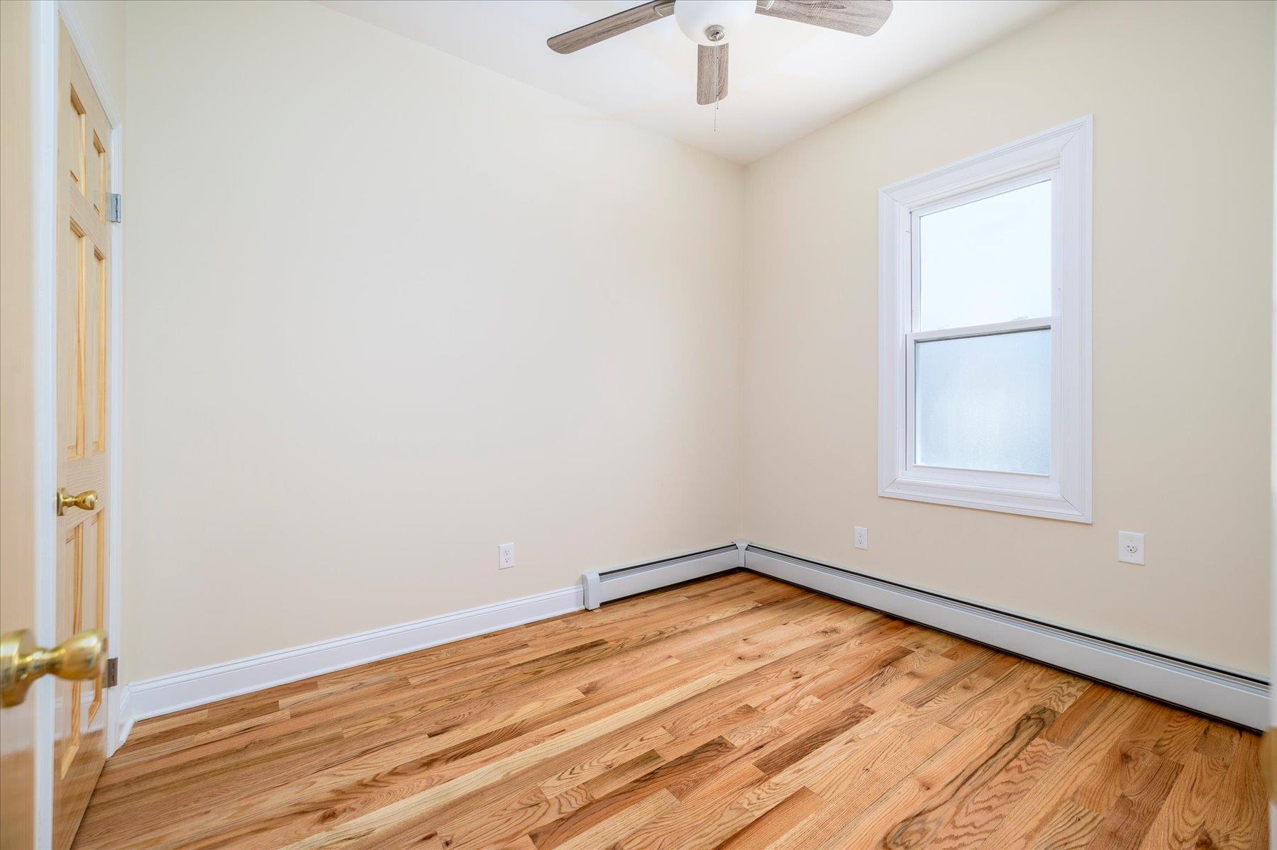 Single Family Shore  Queens, NY 11435, MLS-842800-9
