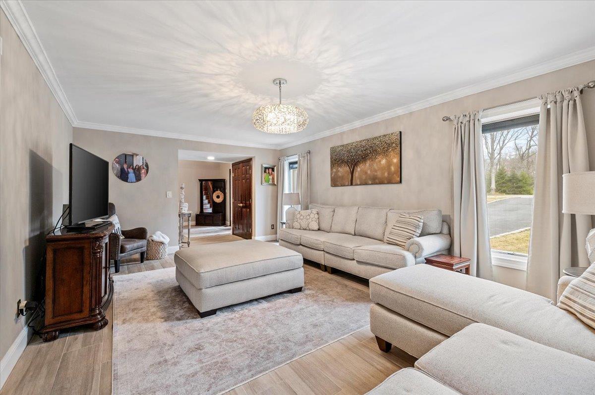 Single Family Redington  Suffolk County, NY 11746, MLS-842822-18