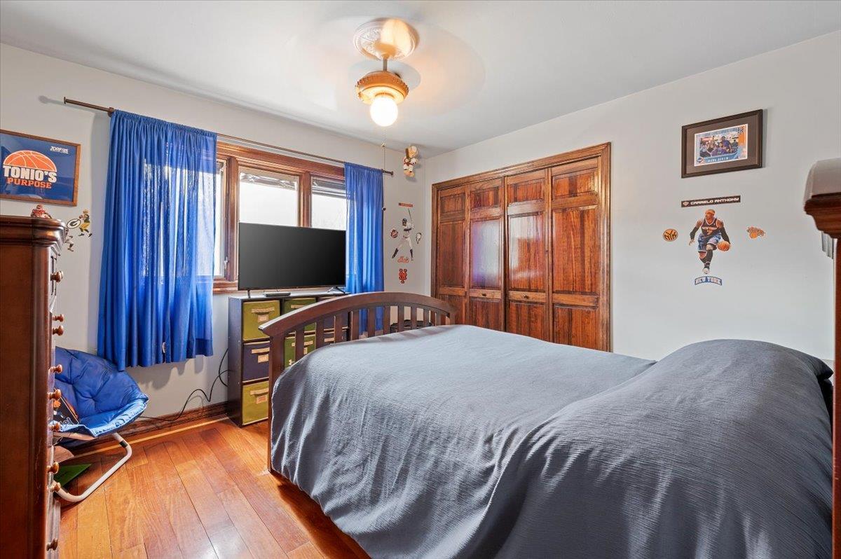Single Family Redington  Suffolk County, NY 11746, MLS-842822-30