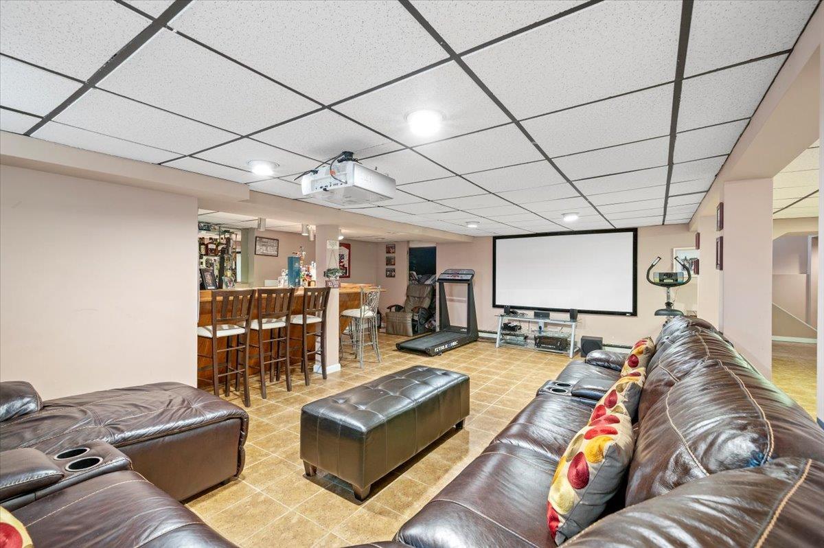 Single Family Redington  Suffolk County, NY 11746, MLS-842822-32