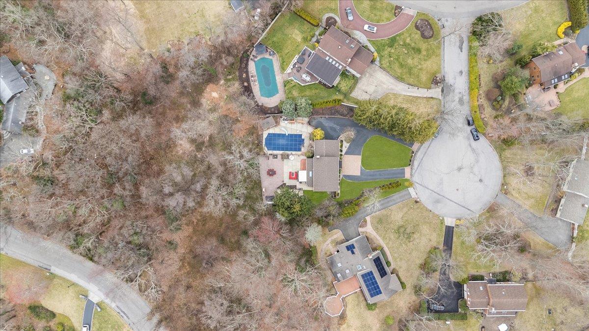 Single Family Redington  Suffolk County, NY 11746, MLS-842822-38