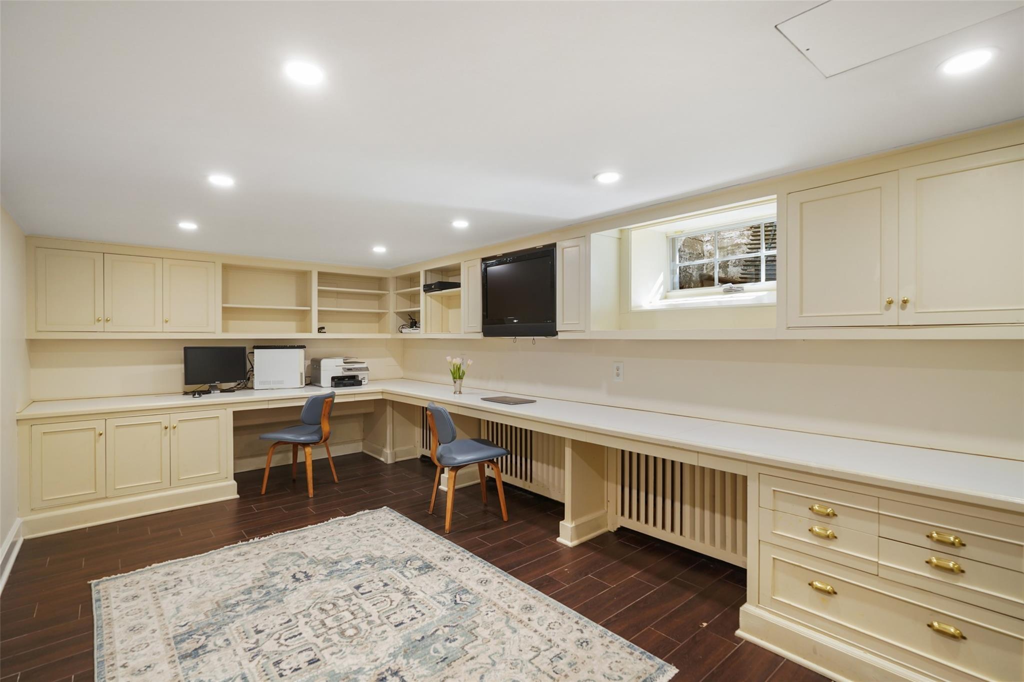 Single Family Moore Westchester County, NY 10708, MLS-842828-28