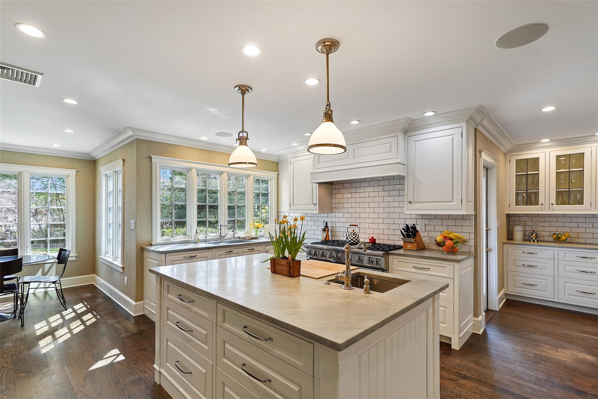 Single Family Moore Westchester County, NY 10708, MLS-842828-6