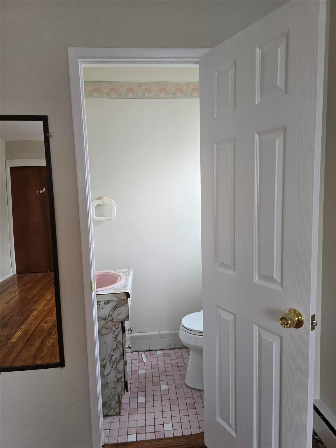 Apartment 147  Queens, NY 11422, MLS-842849-4