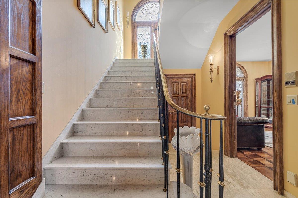 Single Family Malba  Queens, NY 11357, MLS-842868-10