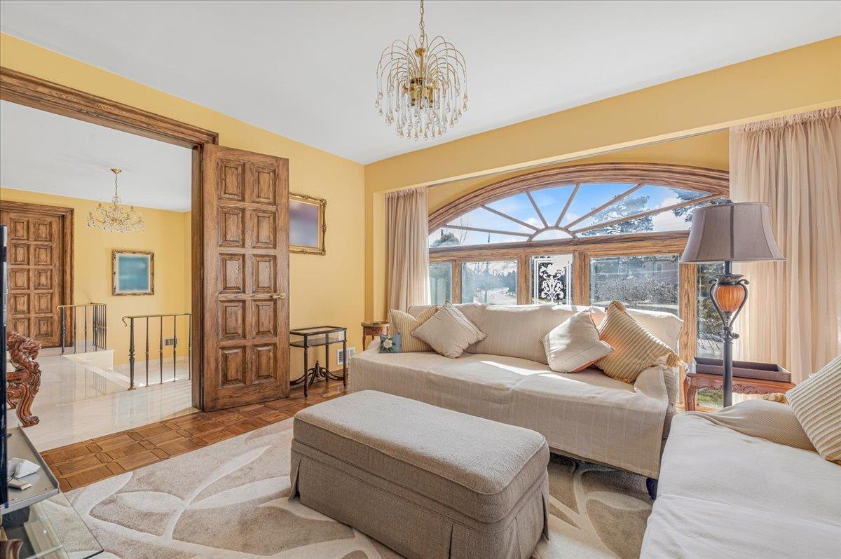 Single Family Malba  Queens, NY 11357, MLS-842868-12
