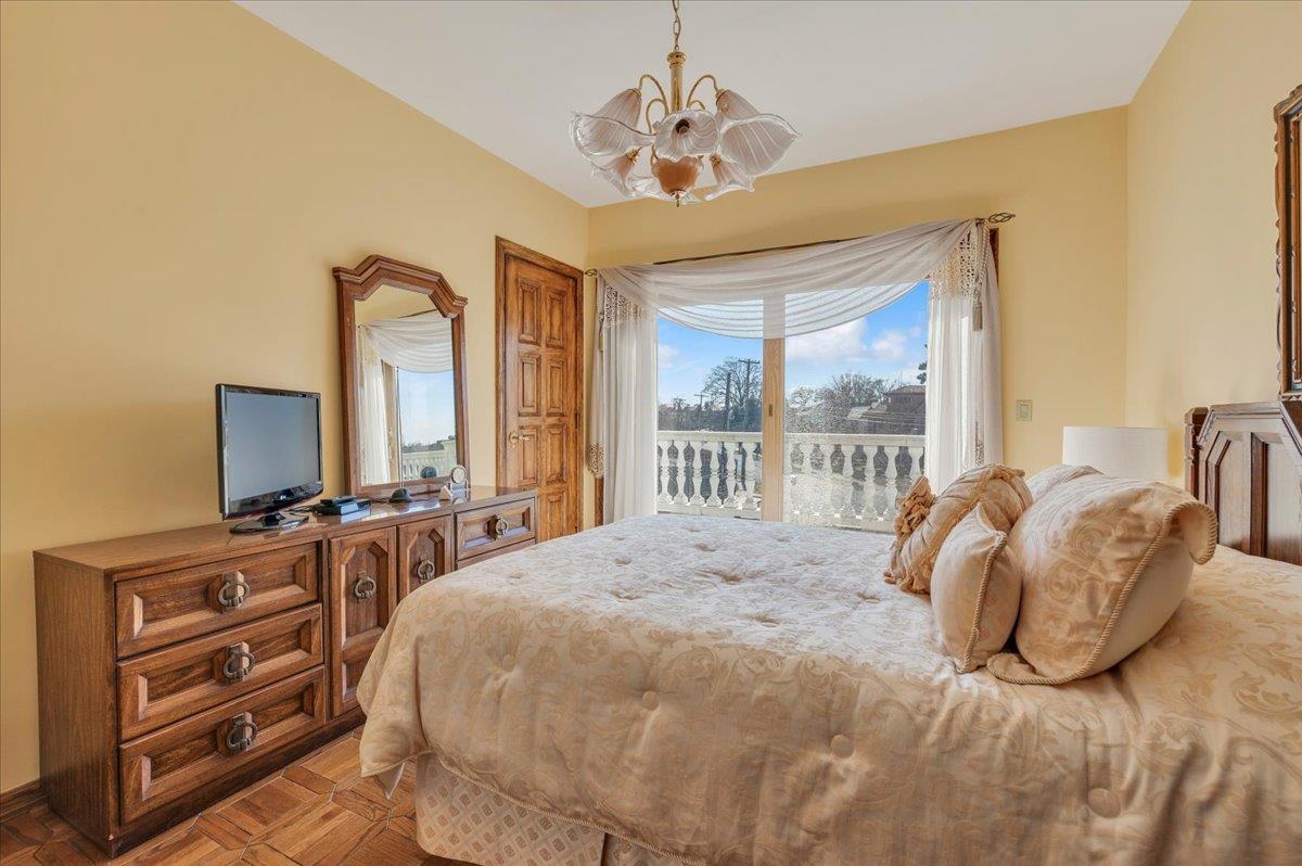 Single Family Malba  Queens, NY 11357, MLS-842868-19