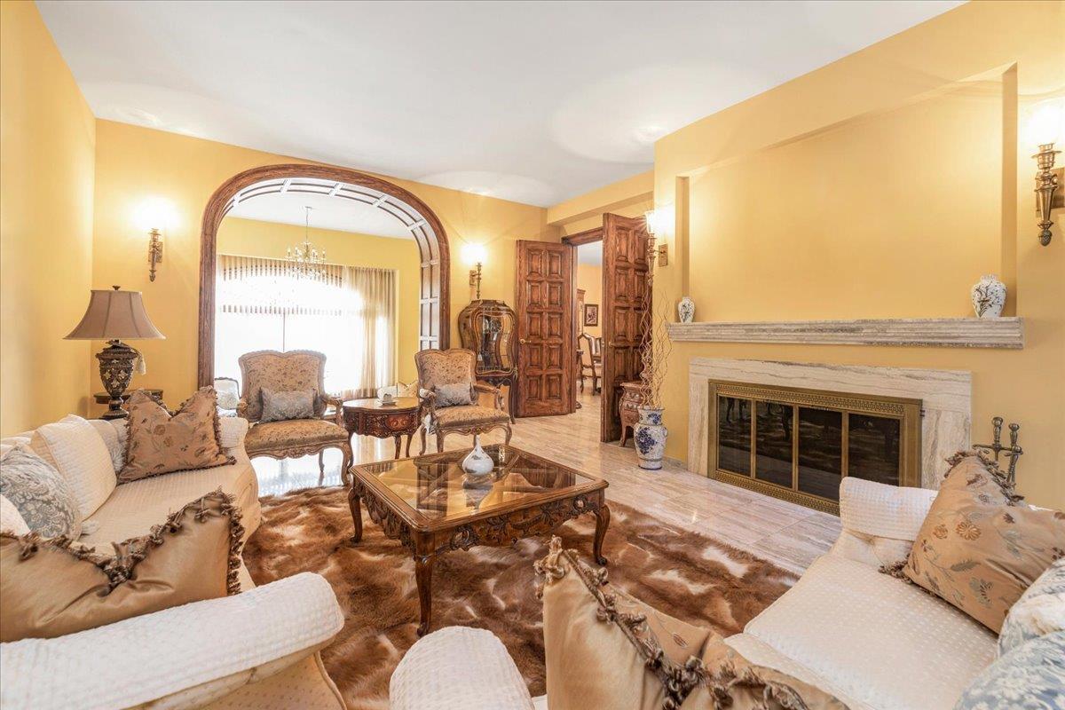 Single Family Malba  Queens, NY 11357, MLS-842868-4