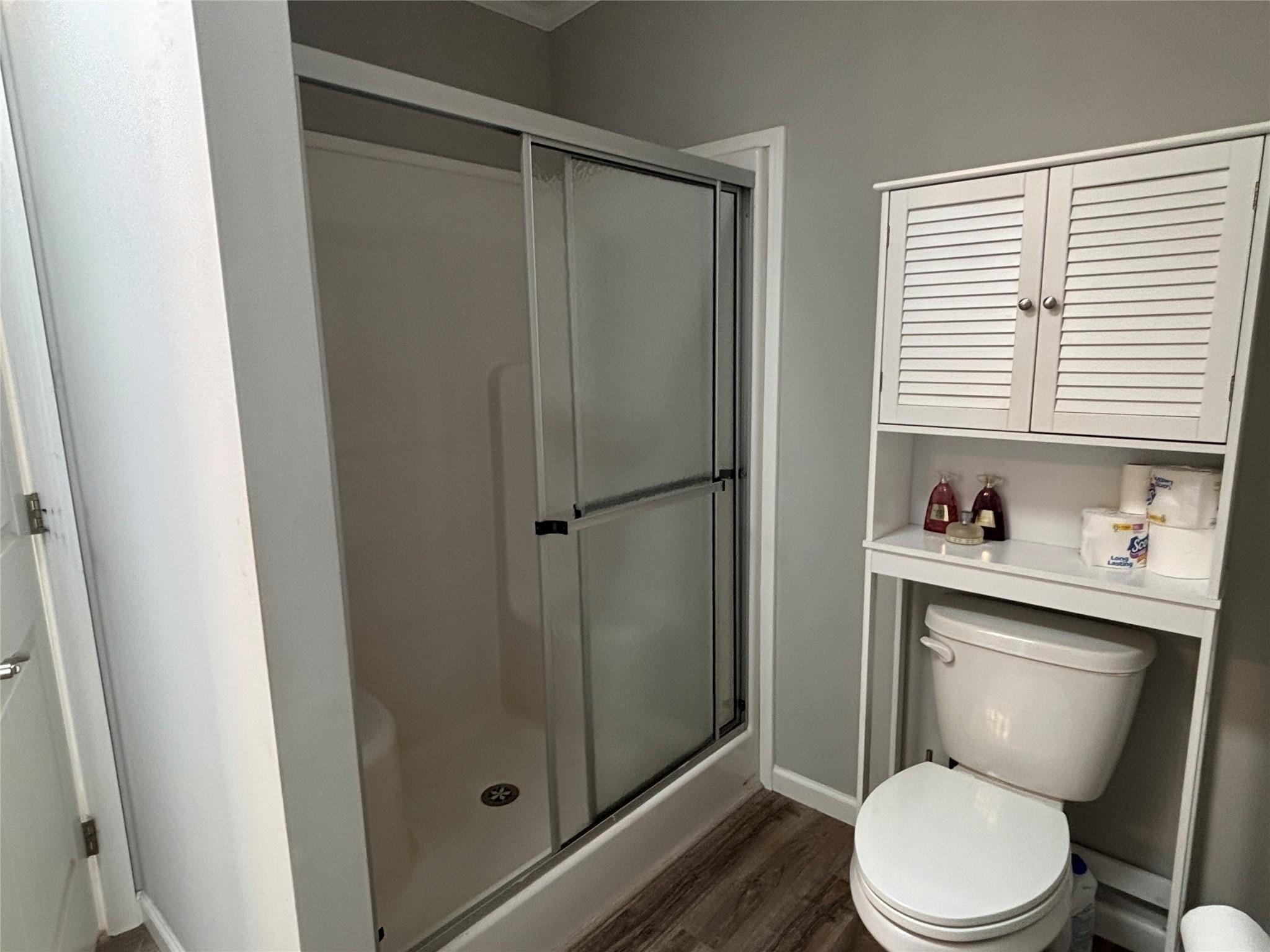 Single Family Old Country  Suffolk County, NY 11901, MLS-842873-28