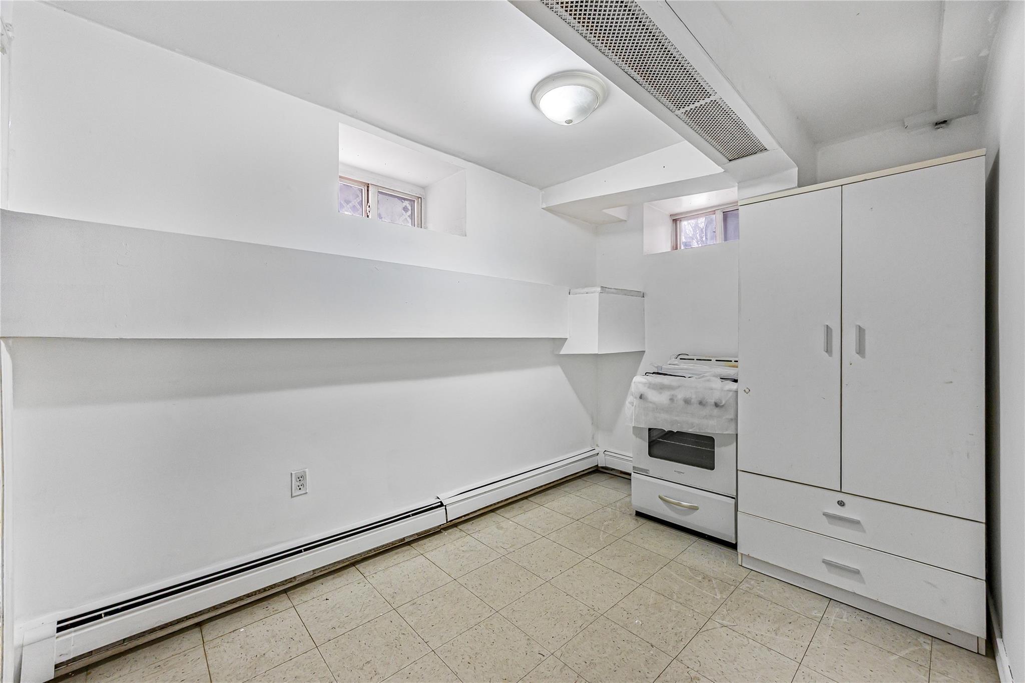 Single Family Laurel Hill  Queens, NY 11377, MLS-842877-18