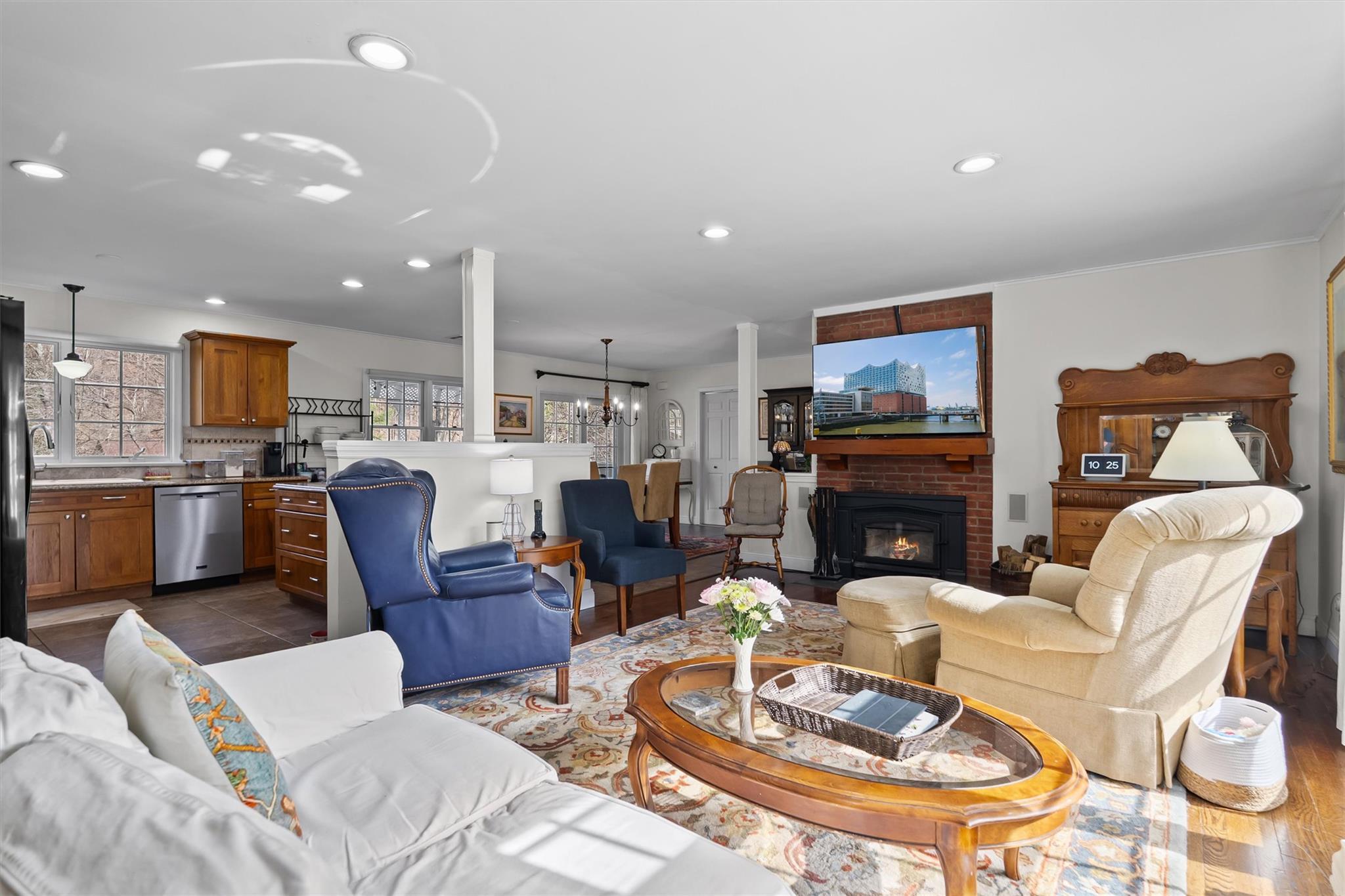 Single Family Cleveland  Westchester County, NY 10520, MLS-842885-18