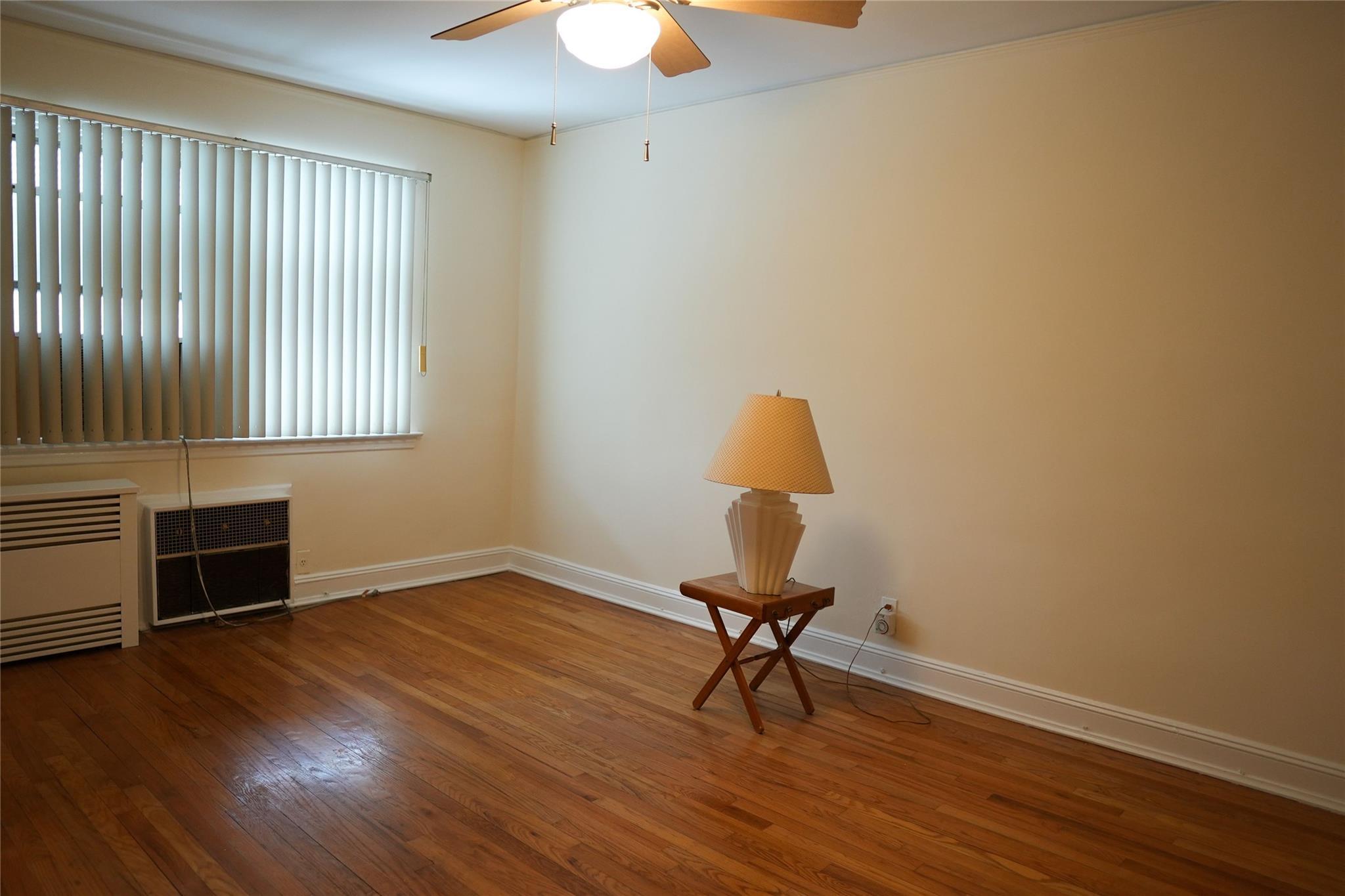 Single Family Utopia  Queens, NY 11366, MLS-842888-33
