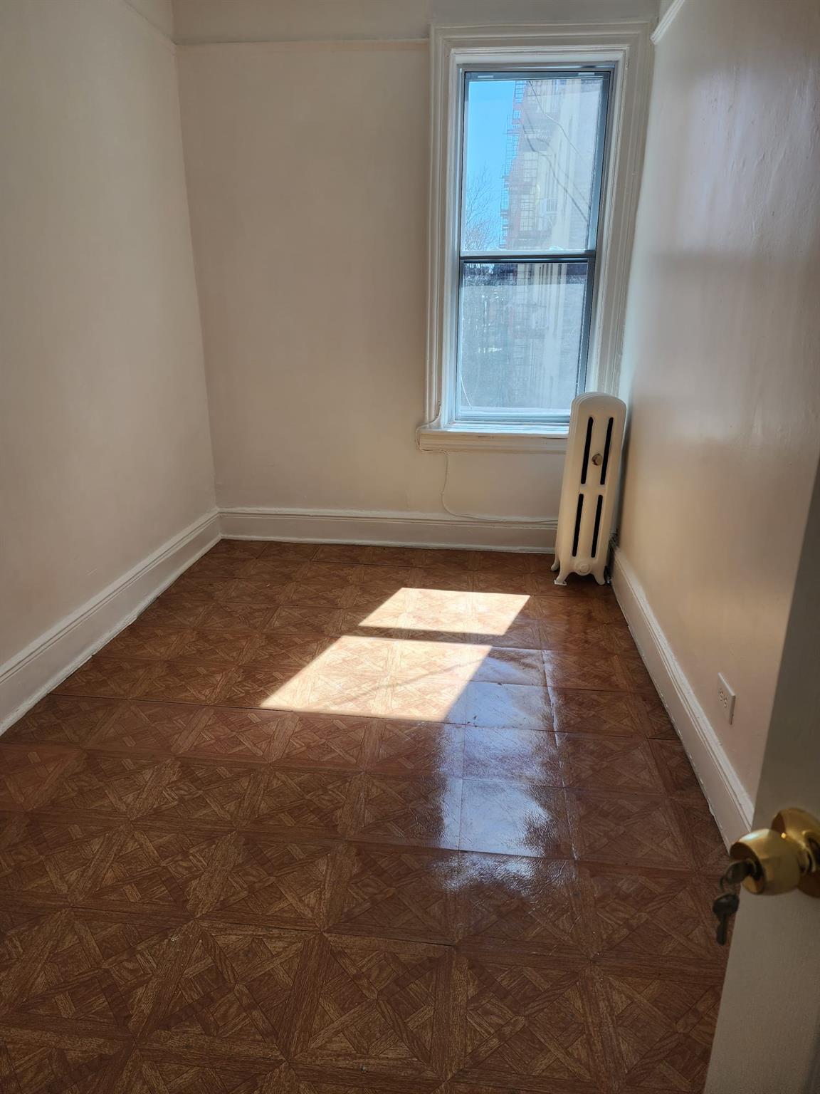 Apartment 37th  Queens, NY 11372, MLS-842912-7