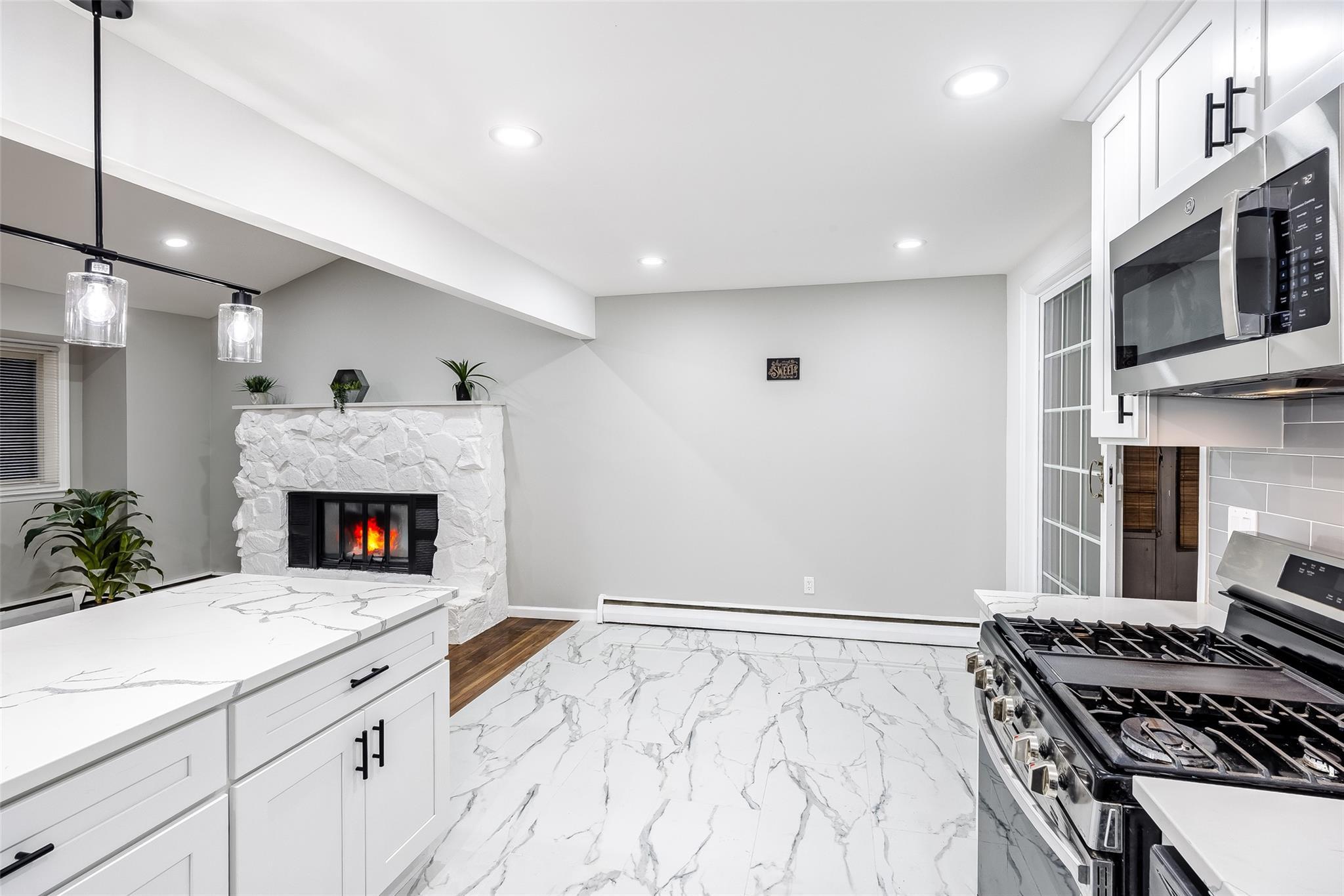 Single Family 24th  Suffolk County, NY 11729, MLS-842925-12