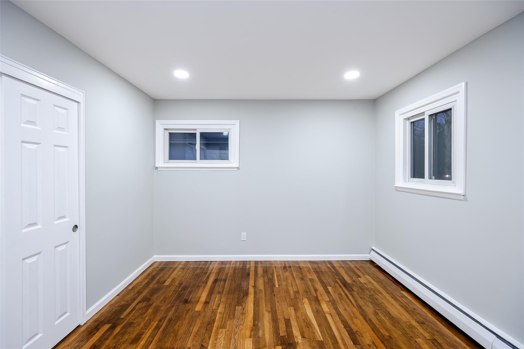 Single Family 24th  Suffolk County, NY 11729, MLS-842925-18