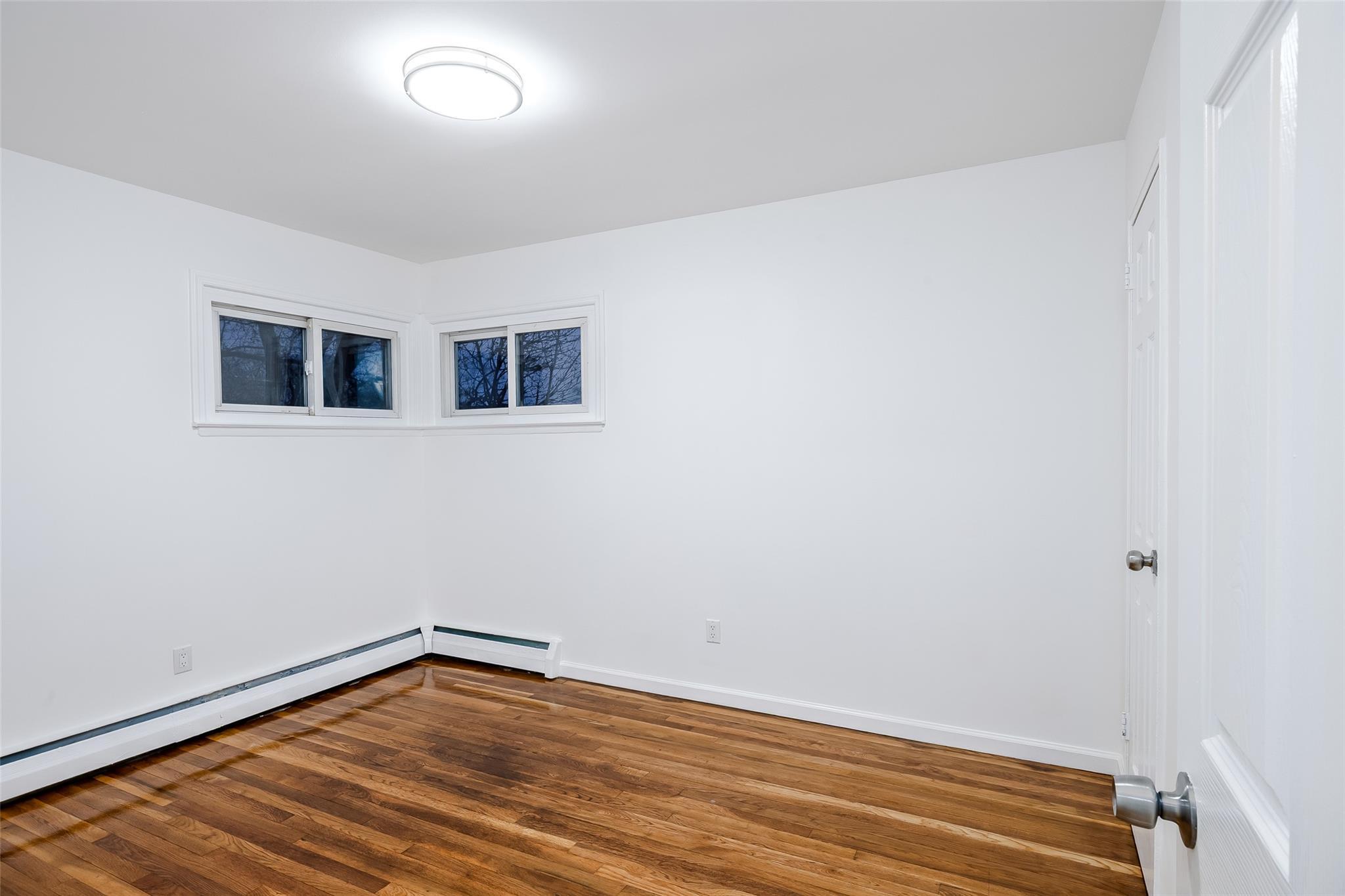 Single Family 24th  Suffolk County, NY 11729, MLS-842925-20
