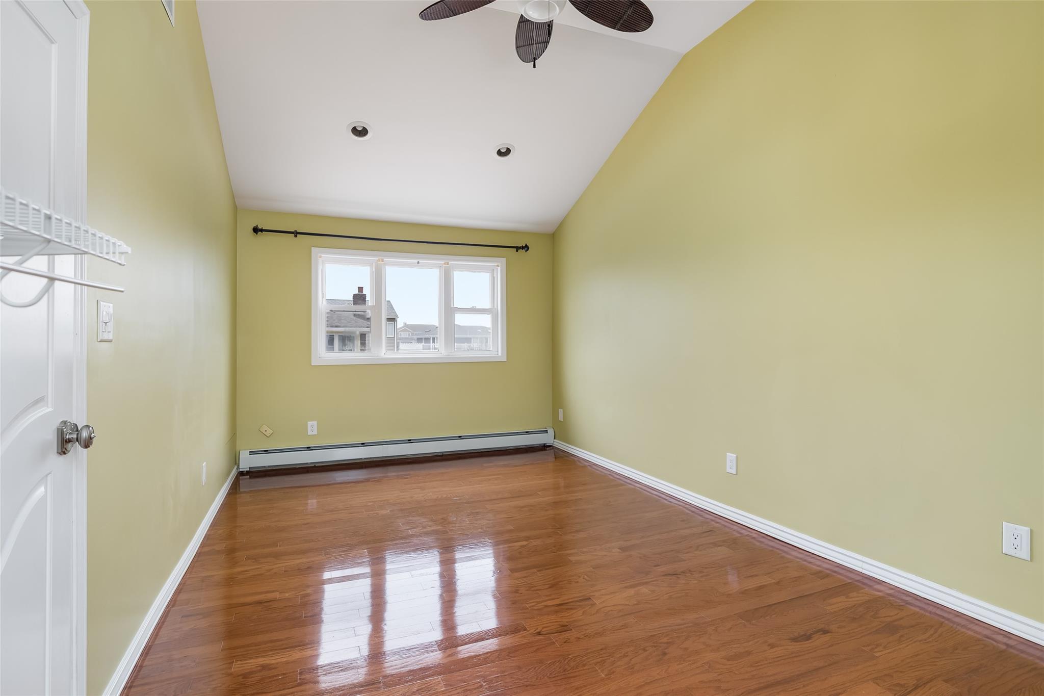 Single Family Saltaire  Suffolk County, NY 11757, MLS-842939-17