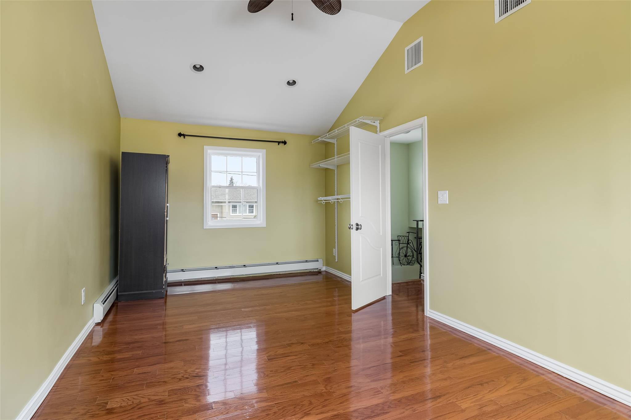 Single Family Saltaire  Suffolk County, NY 11757, MLS-842939-18
