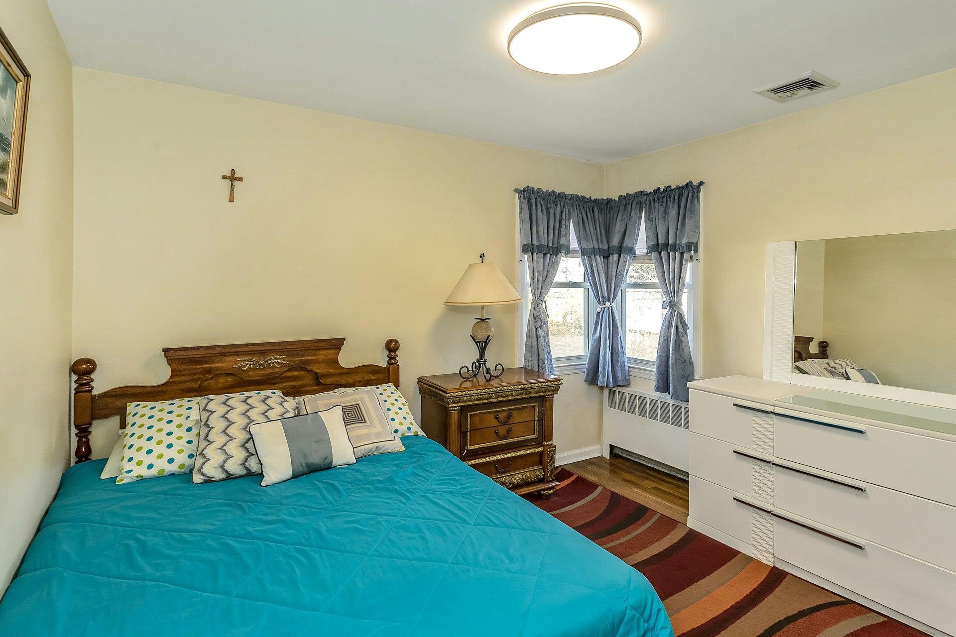 Single Family Dartmouth  Nassau County, NY 11590, MLS-842953-13