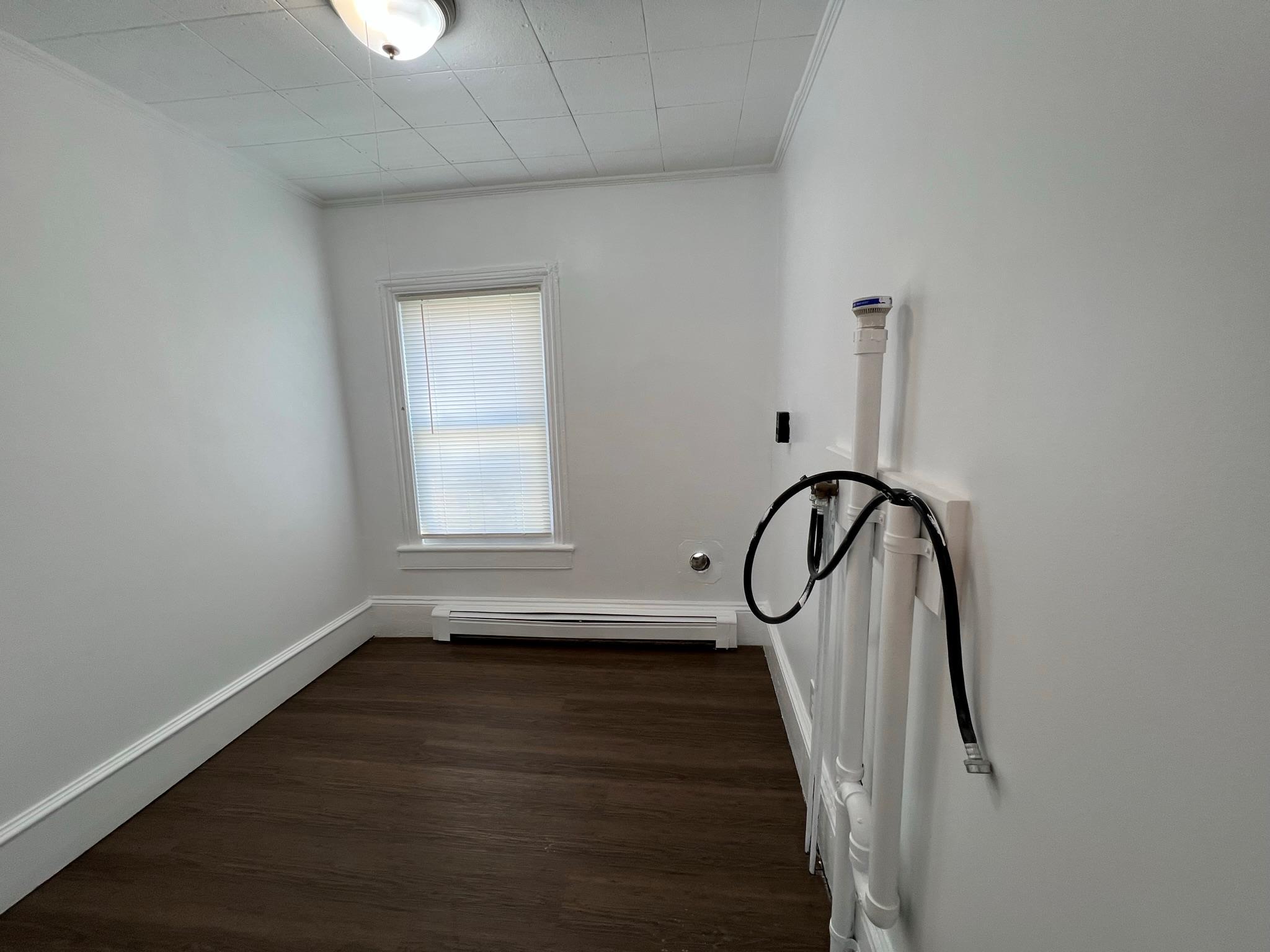 Single Family Main  Dutchess County, NY 12508, MLS-842973-10